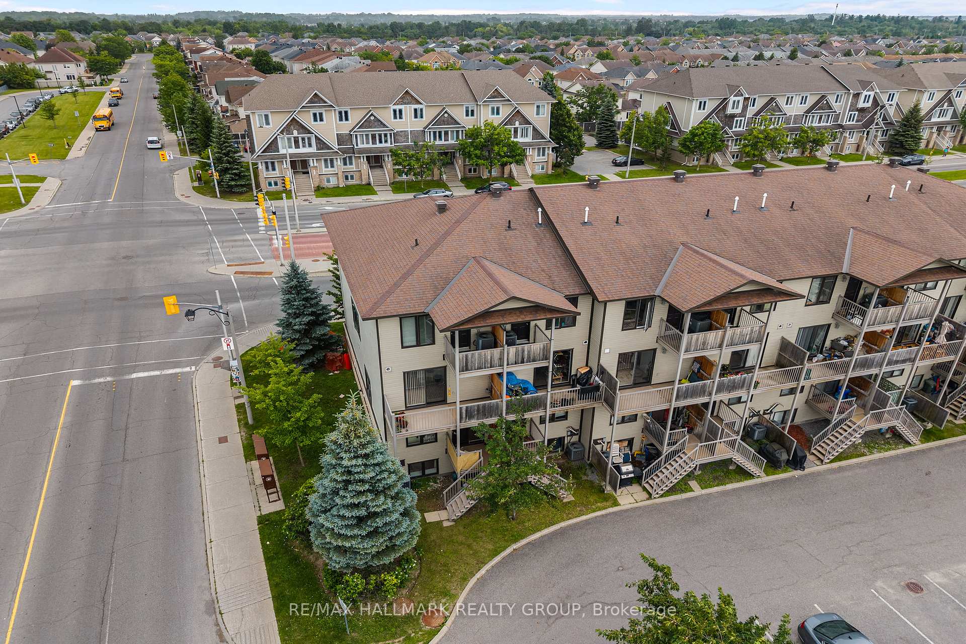 Photo 29 of Unit A, 541 Chapman Mills Drive, Ottawa, Barrhaven - Strandherd — HOMEH