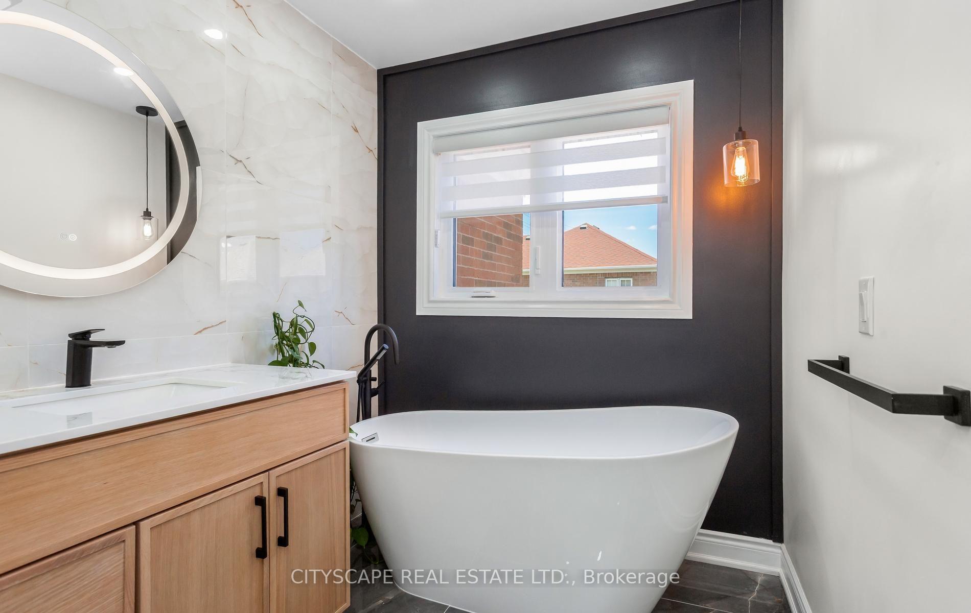 Photo 31 of 5685 Topaz Place, Mississauga, Churchill Meadows — HOMEH