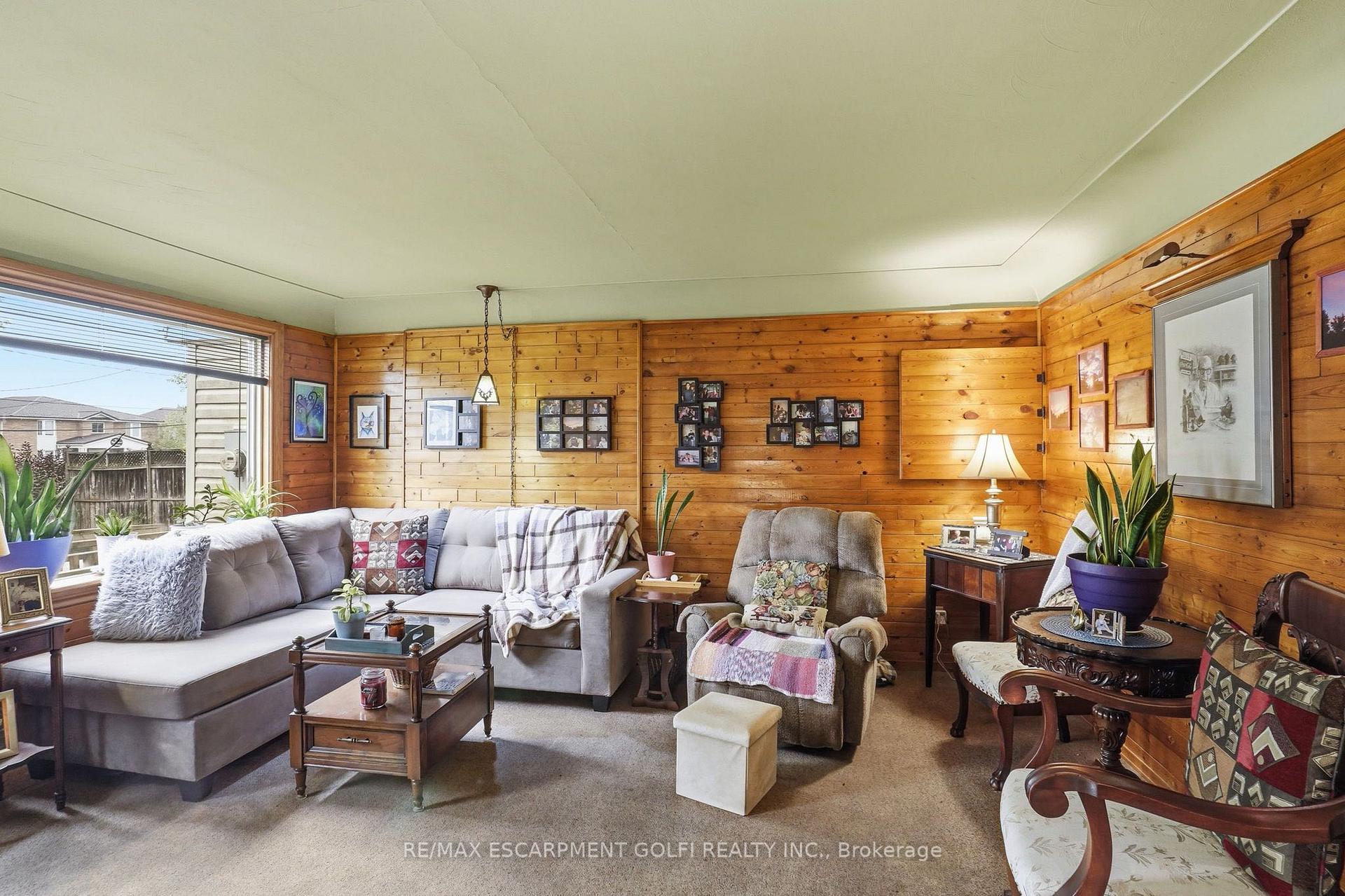 Photo 17 of 834 Mohawk Road E, Hamilton, Hampton Heights — HOMEH