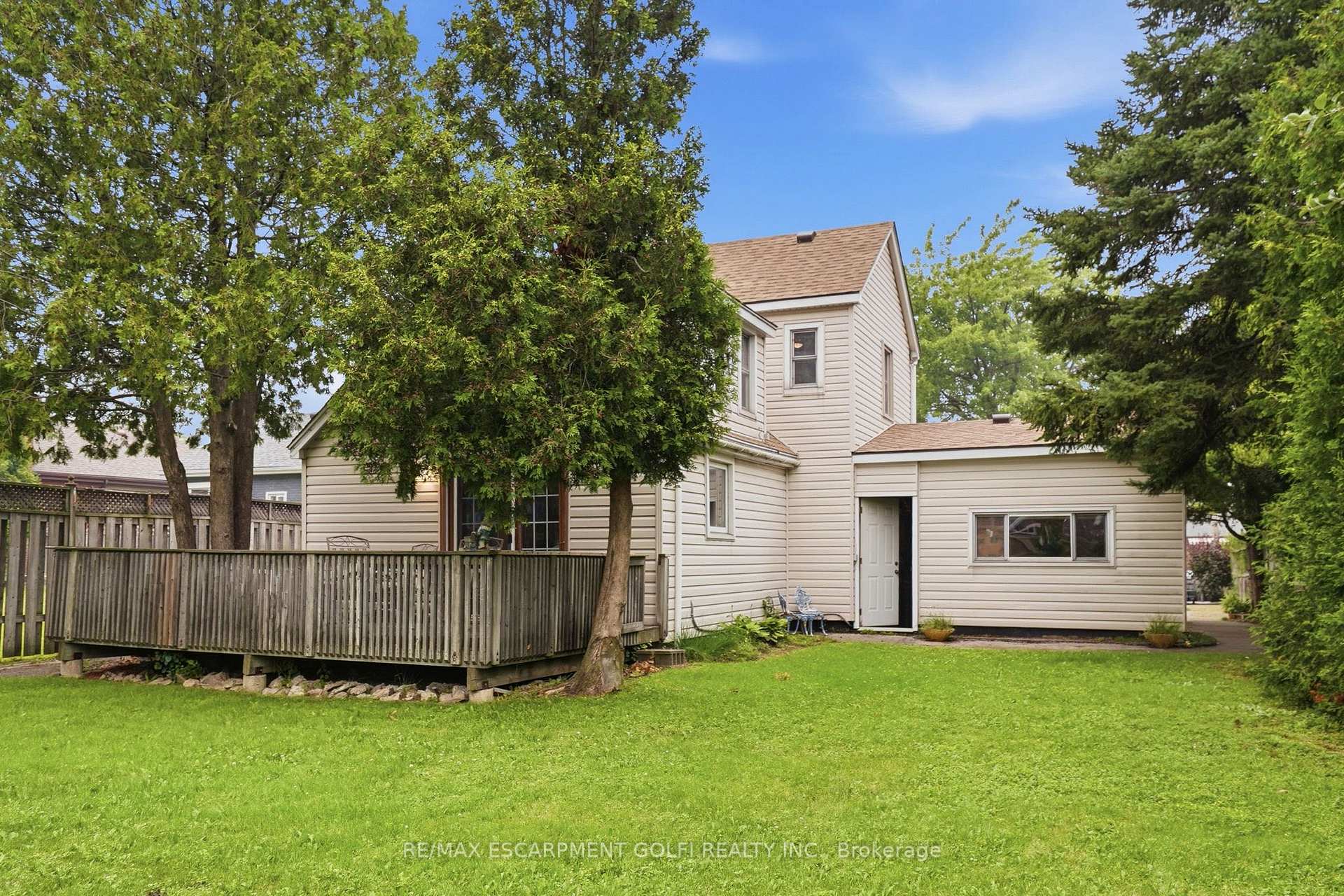 Photo 31 of 834 Mohawk Road E, Hamilton, Hampton Heights — HOMEH