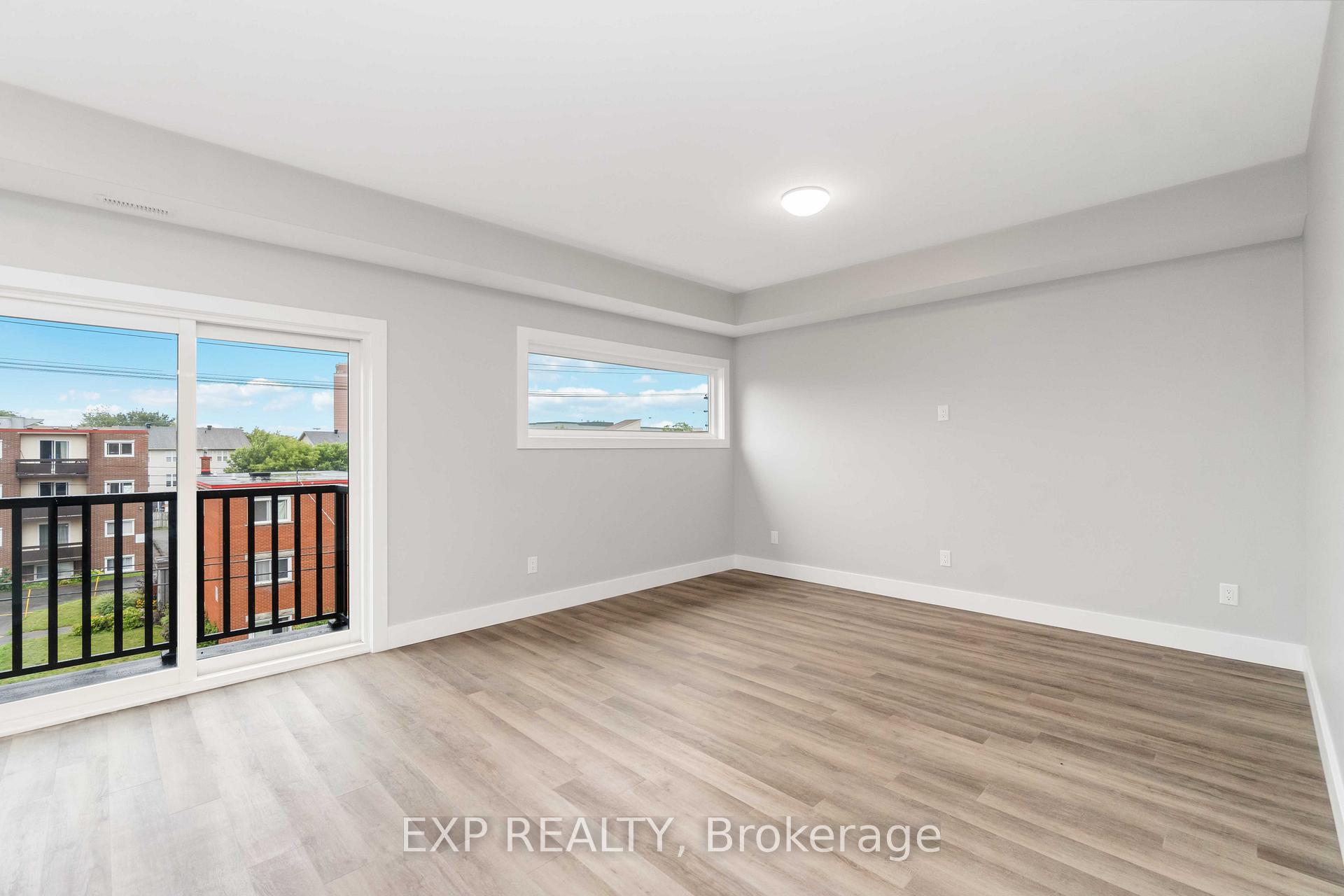 Photo 5 of 255 Presland Road, Ottawa, Overbrook/Castle Heights — HOMEH