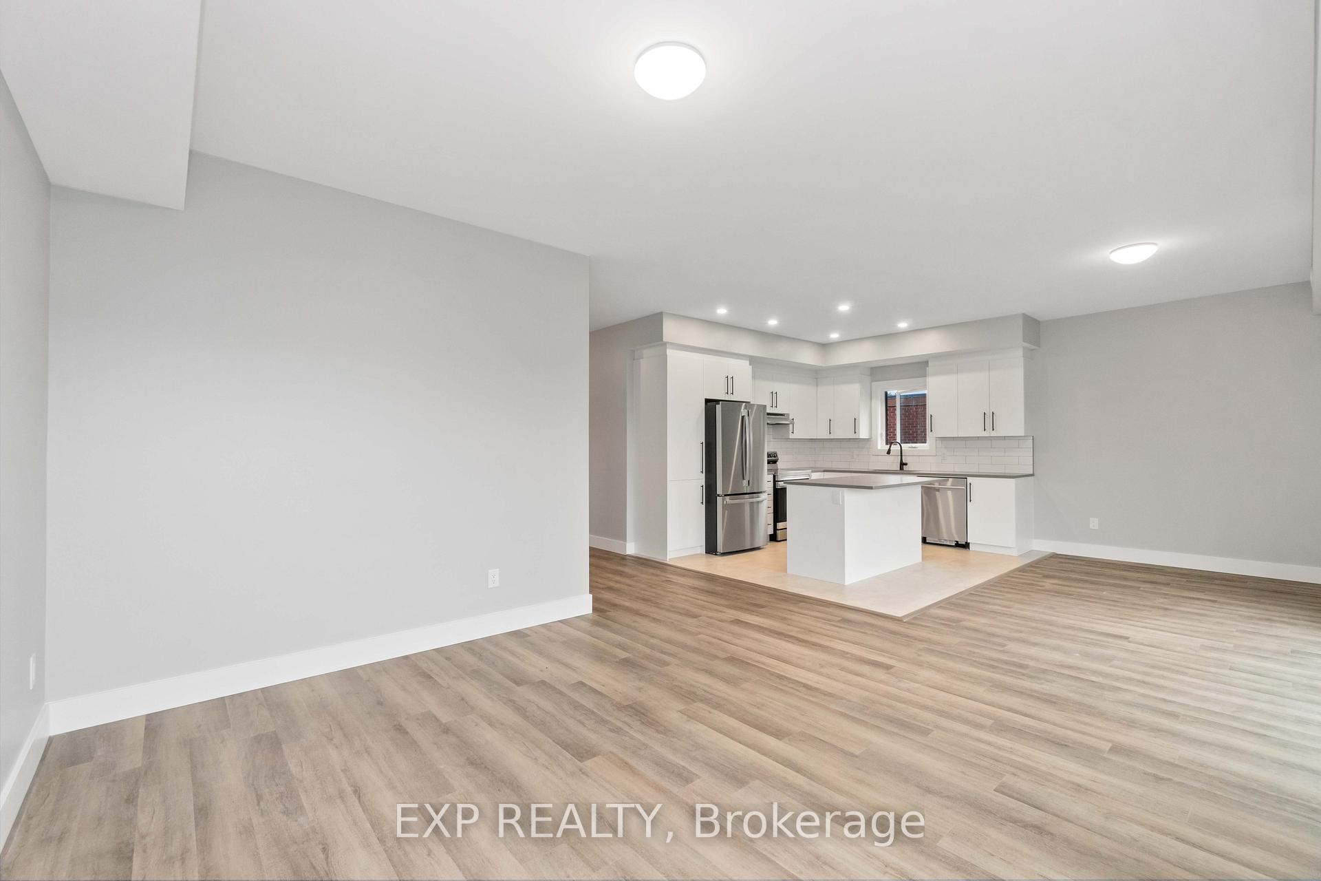 Photo 7 of 255 Presland Road, Ottawa, Overbrook/Castle Heights — HOMEH