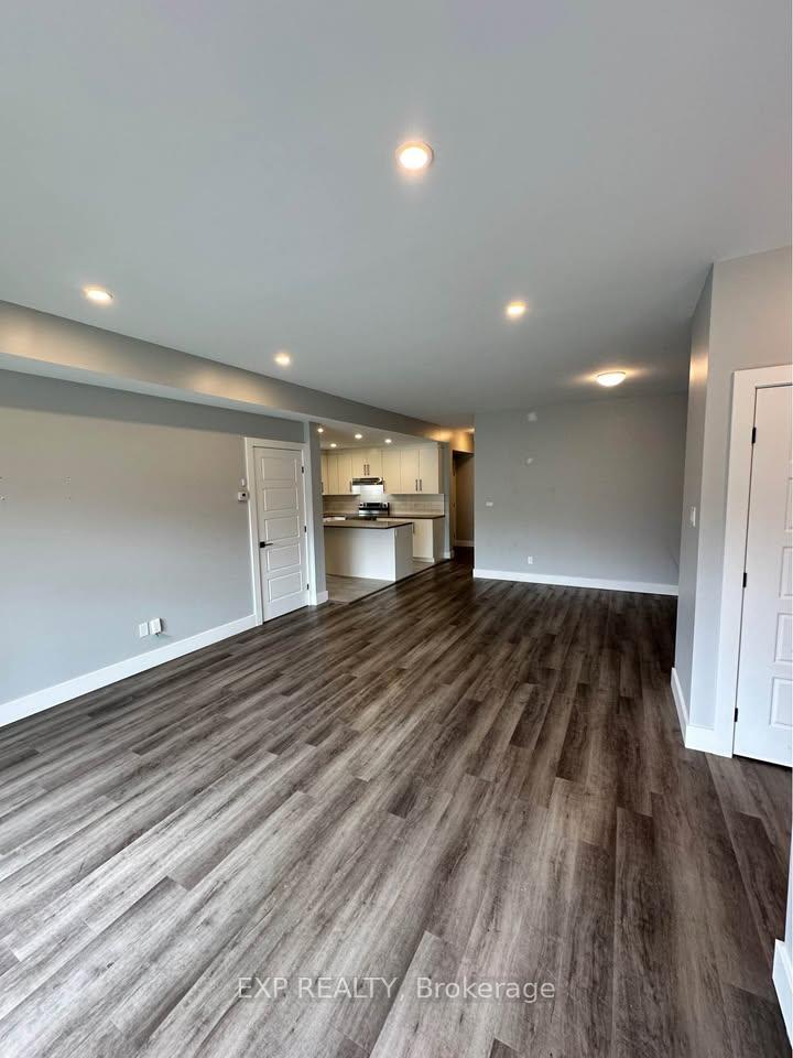 Photo 41 of 255 Presland Road, Ottawa, Overbrook/Castle Heights — HOMEH