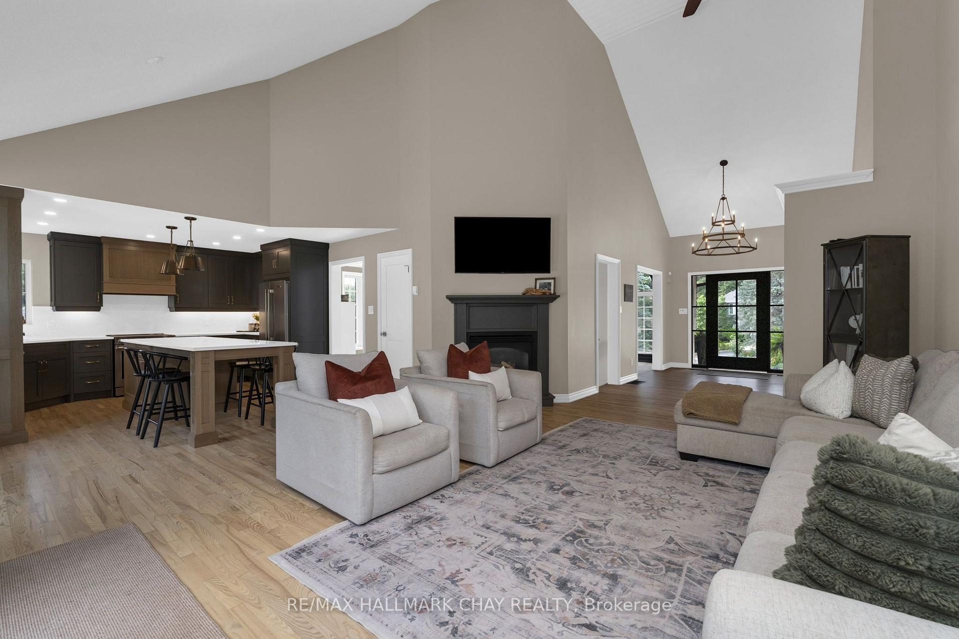 Photo 6 of 32 Forest Hill Drive, Springwater, Midhurst — HOMEH