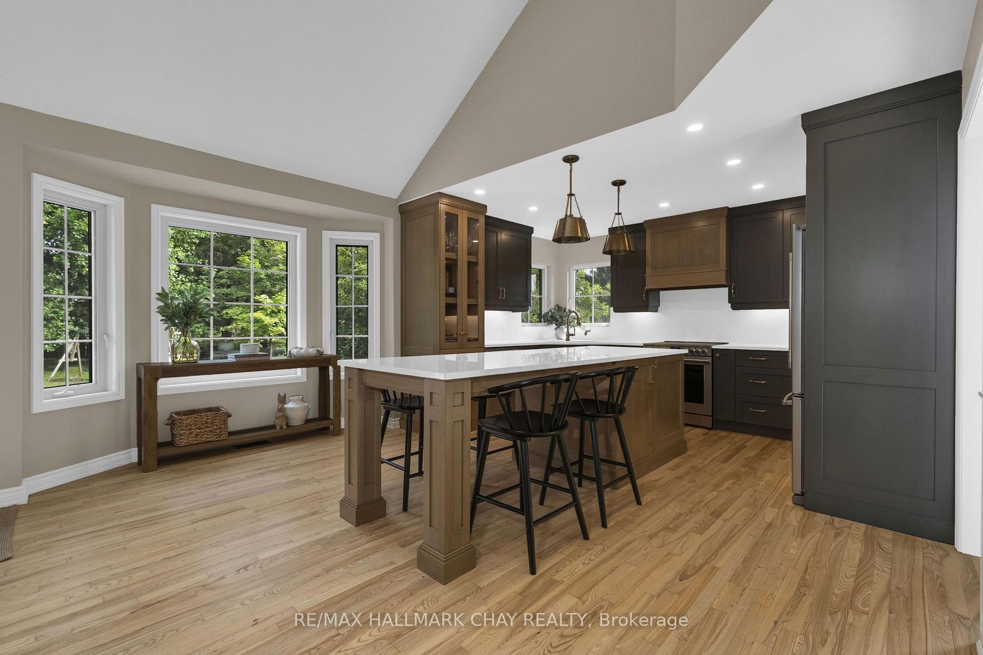 Photo 9 of 32 Forest Hill Drive, Springwater, Midhurst — HOMEH