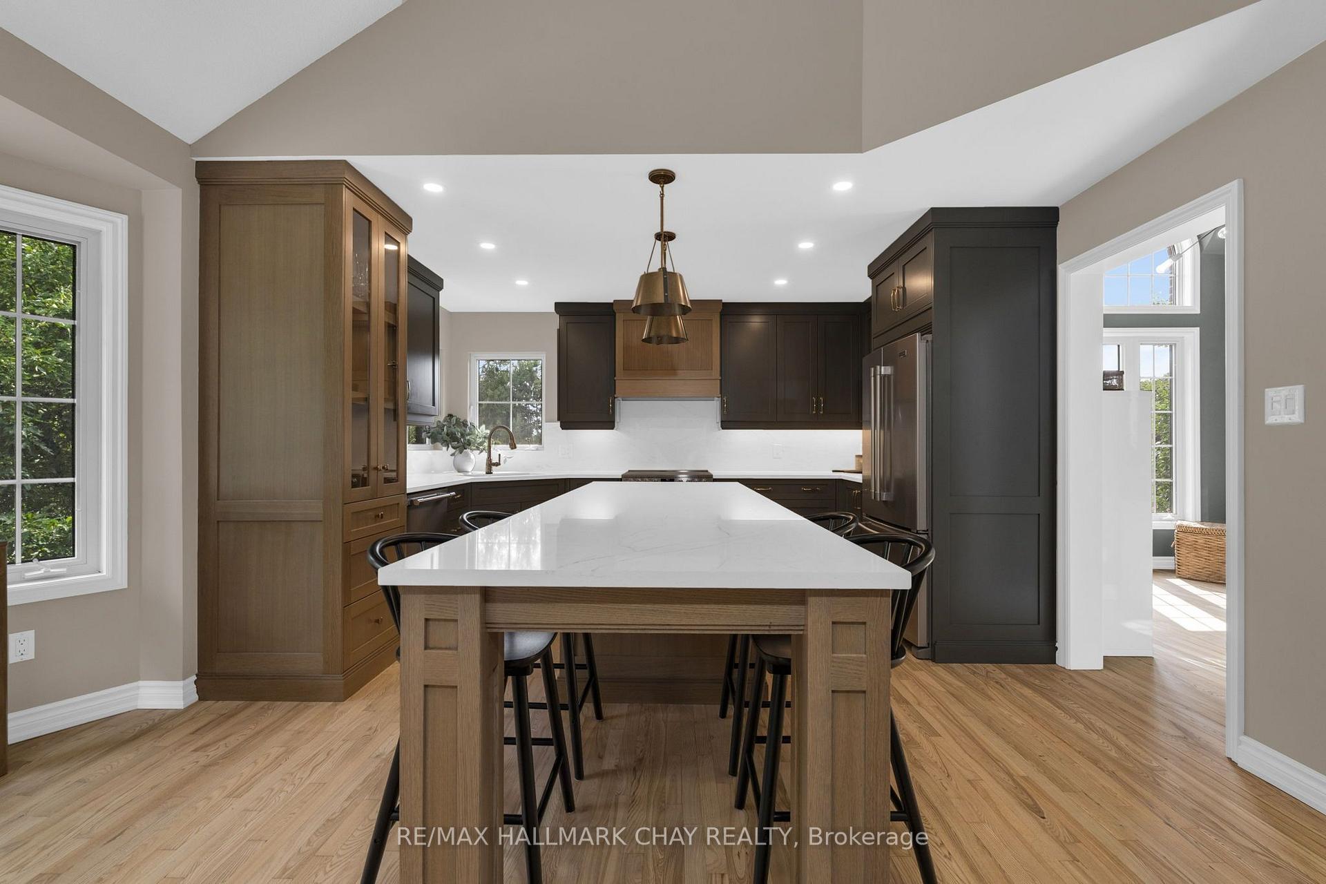 Photo 11 of 32 Forest Hill Drive, Springwater, Midhurst — HOMEH