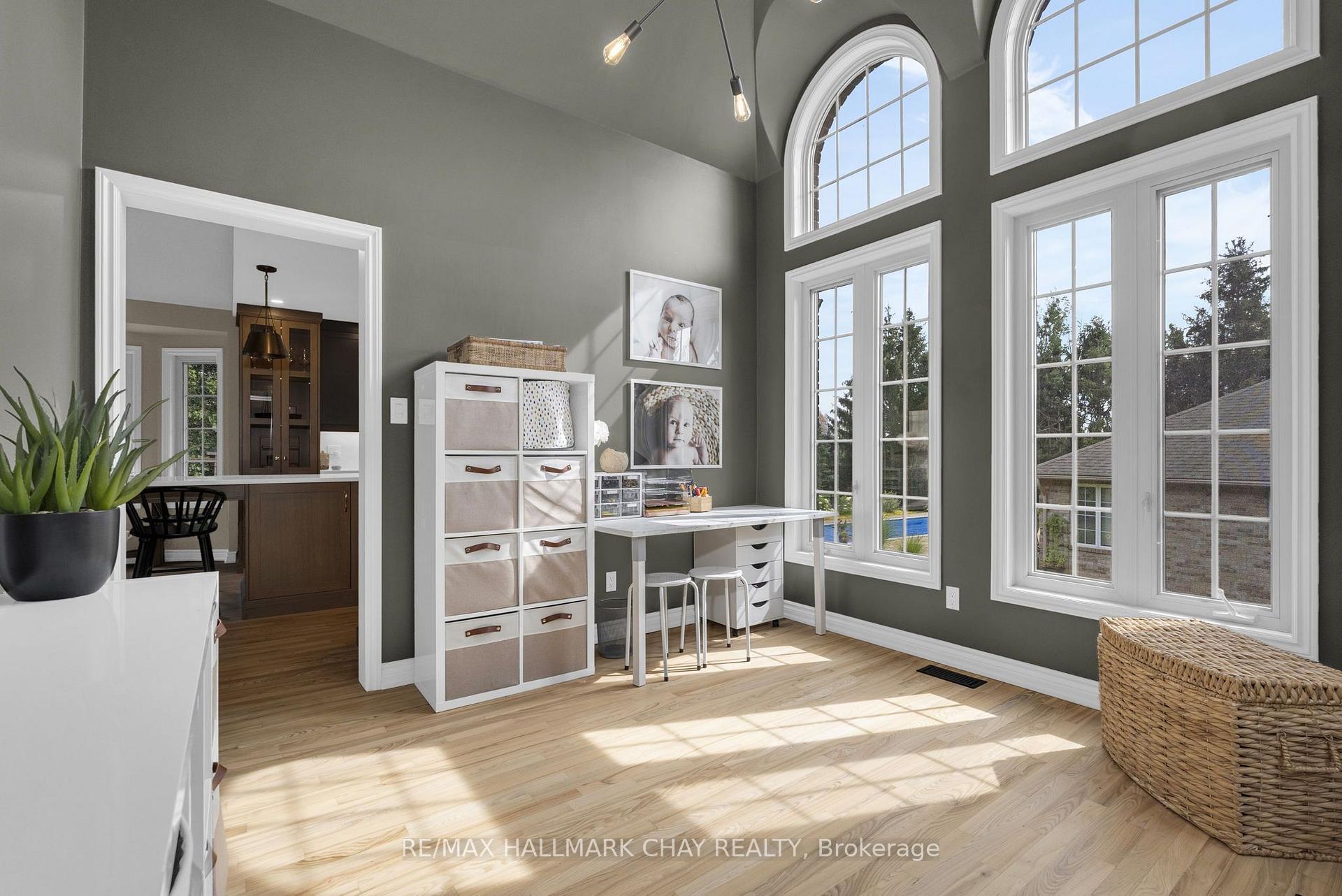 Photo 14 of 32 Forest Hill Drive, Springwater, Midhurst — HOMEH