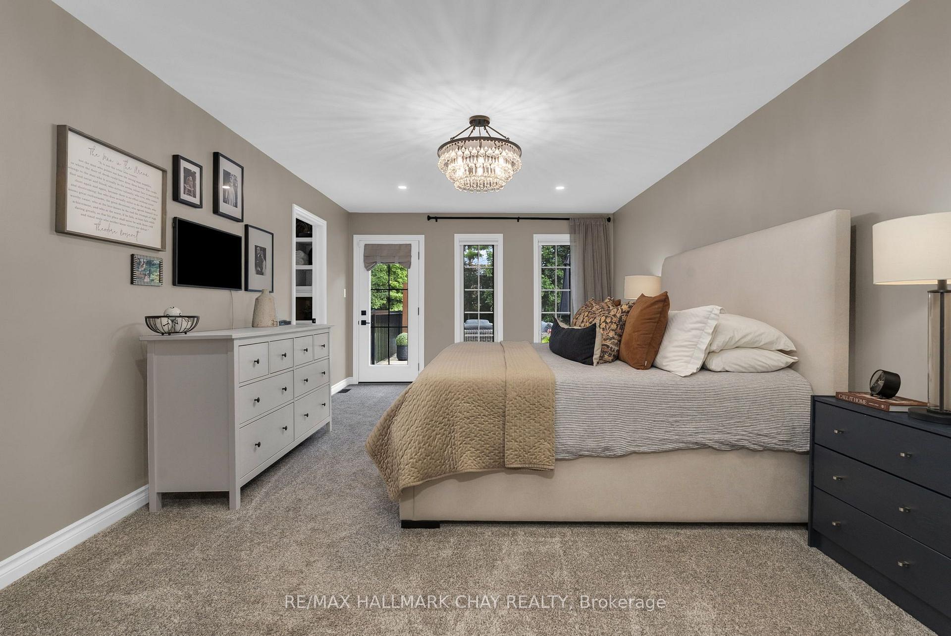 Photo 16 of 32 Forest Hill Drive, Springwater, Midhurst — HOMEH