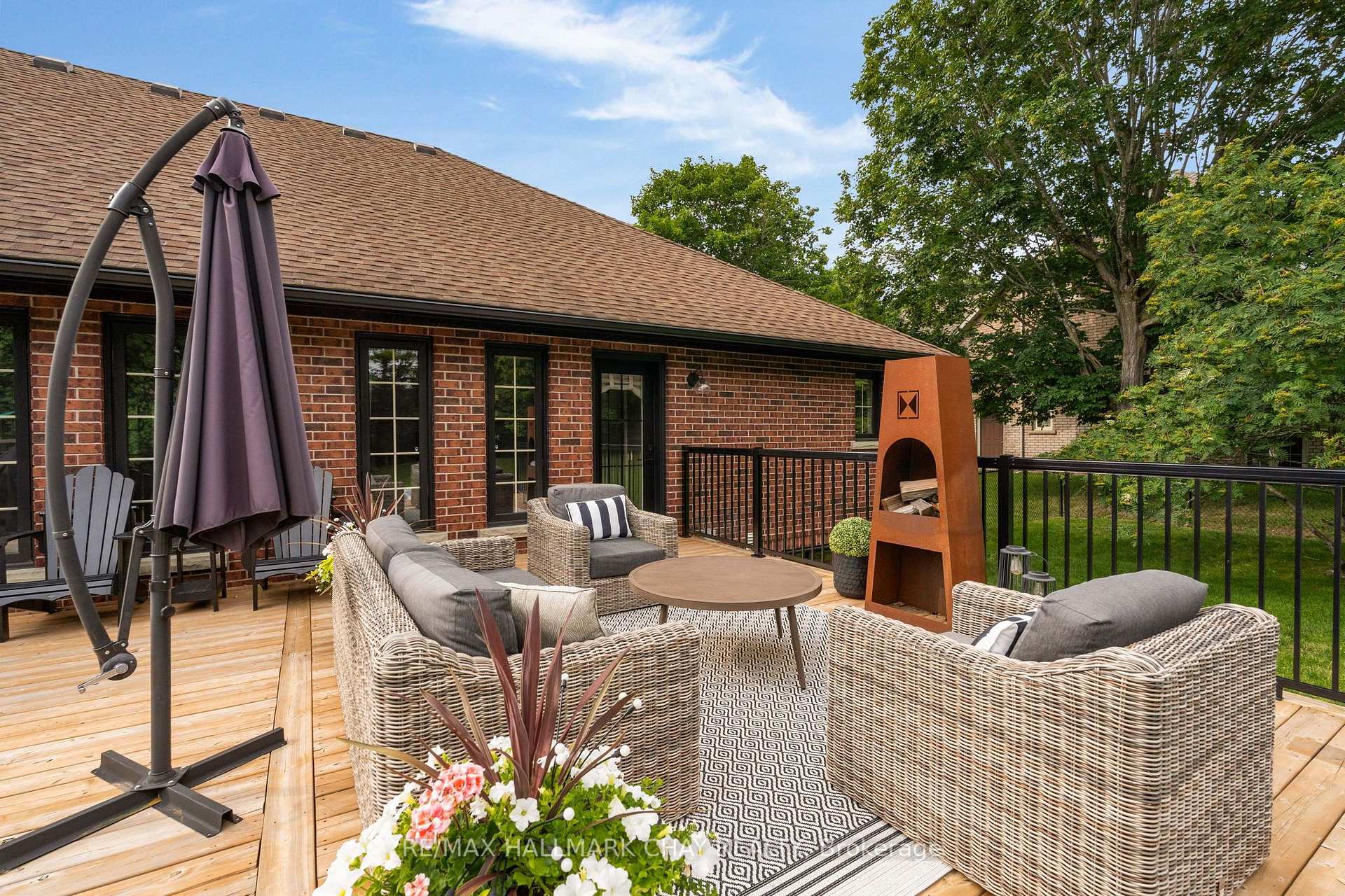 Photo 36 of 32 Forest Hill Drive, Springwater, Midhurst — HOMEH