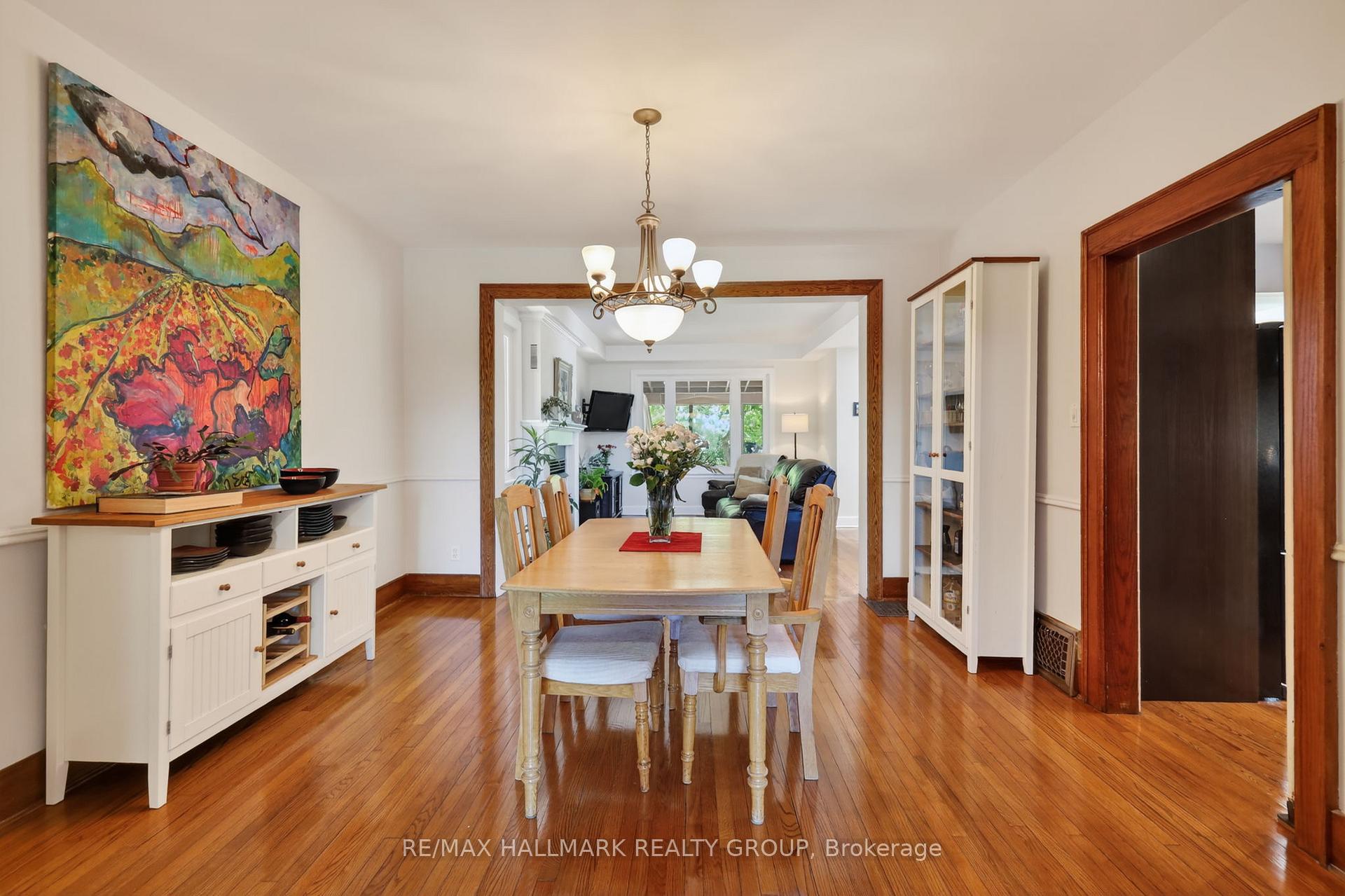 Photo 16 of 2043 Riverside Drive, Ottawa, Faircrest Heights — HOMEH