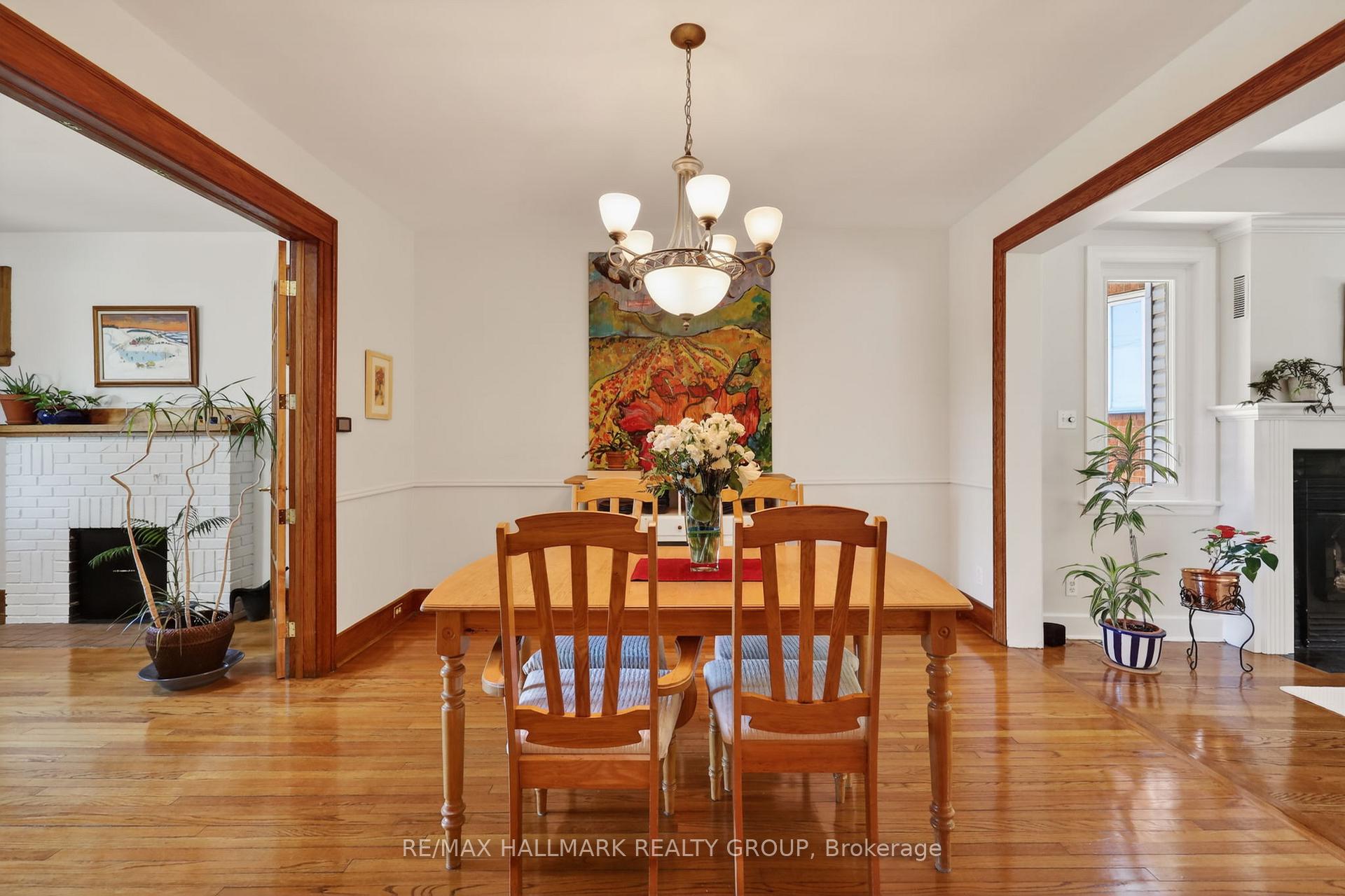 Photo 17 of 2043 Riverside Drive, Ottawa, Faircrest Heights — HOMEH