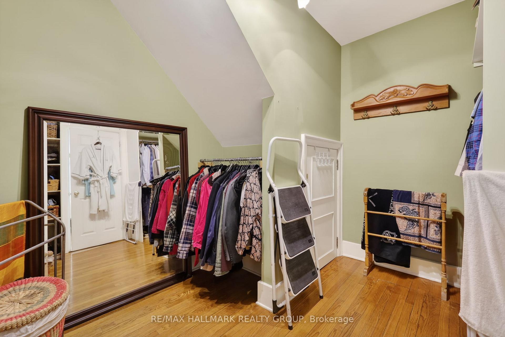 Photo 25 of 2043 Riverside Drive, Ottawa, Faircrest Heights — HOMEH