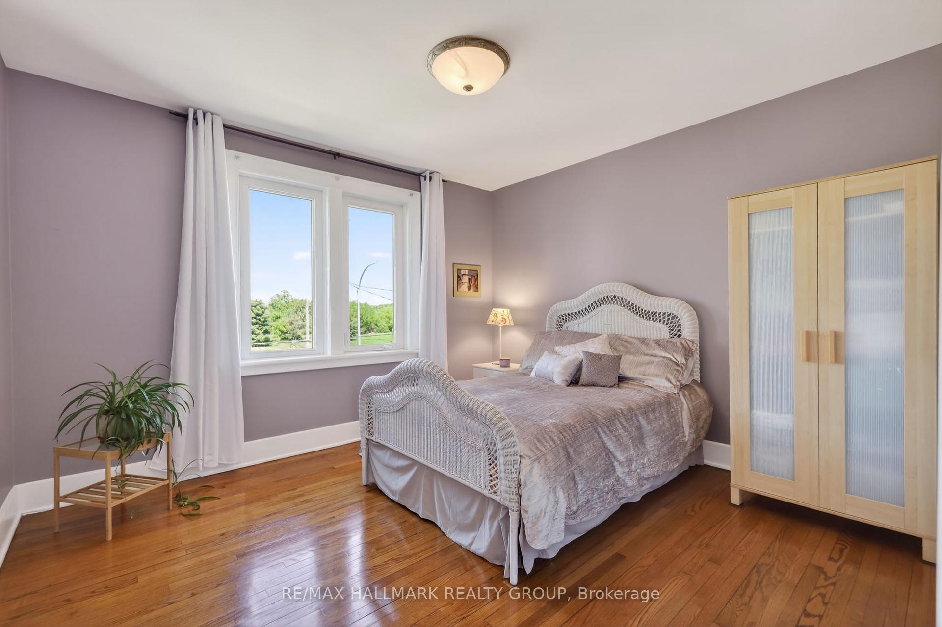 Photo 31 of 2043 Riverside Drive, Ottawa, Faircrest Heights — HOMEH