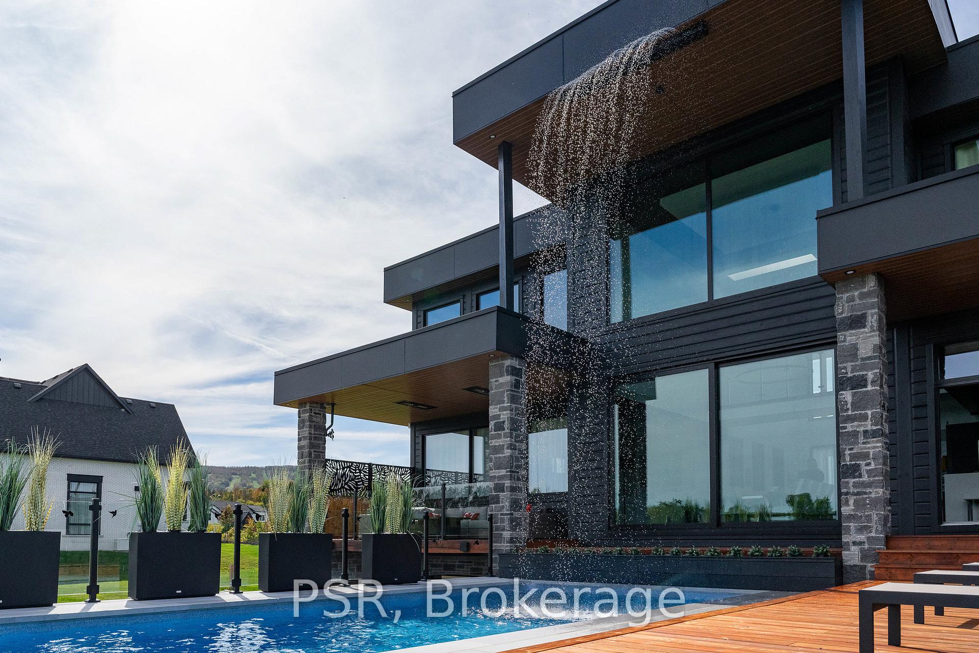 Photo 2 of 4 Raintree Court, Clearview, Rural Clearview — HOMEH