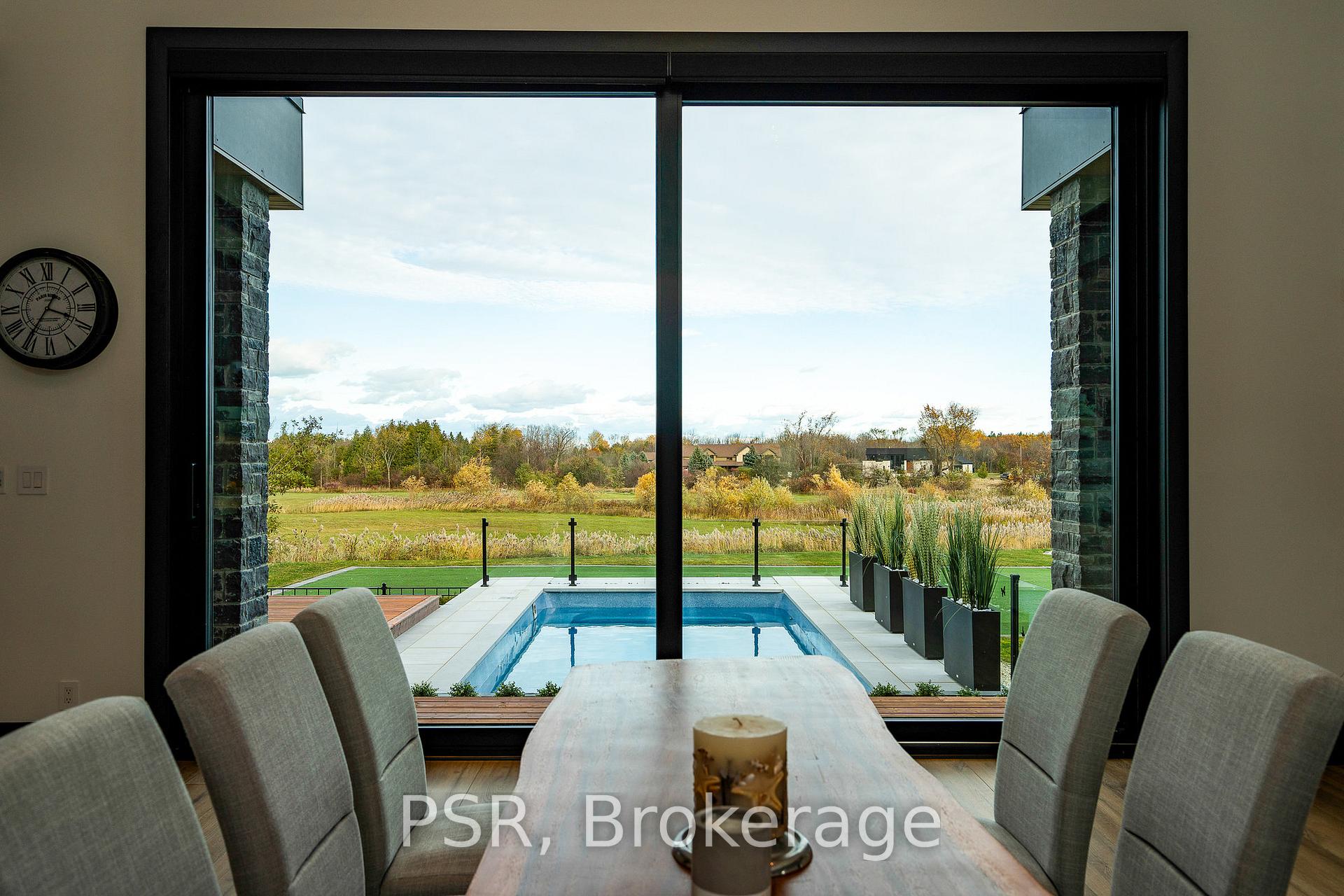 Photo 10 of 4 Raintree Court, Clearview, Rural Clearview — HOMEH