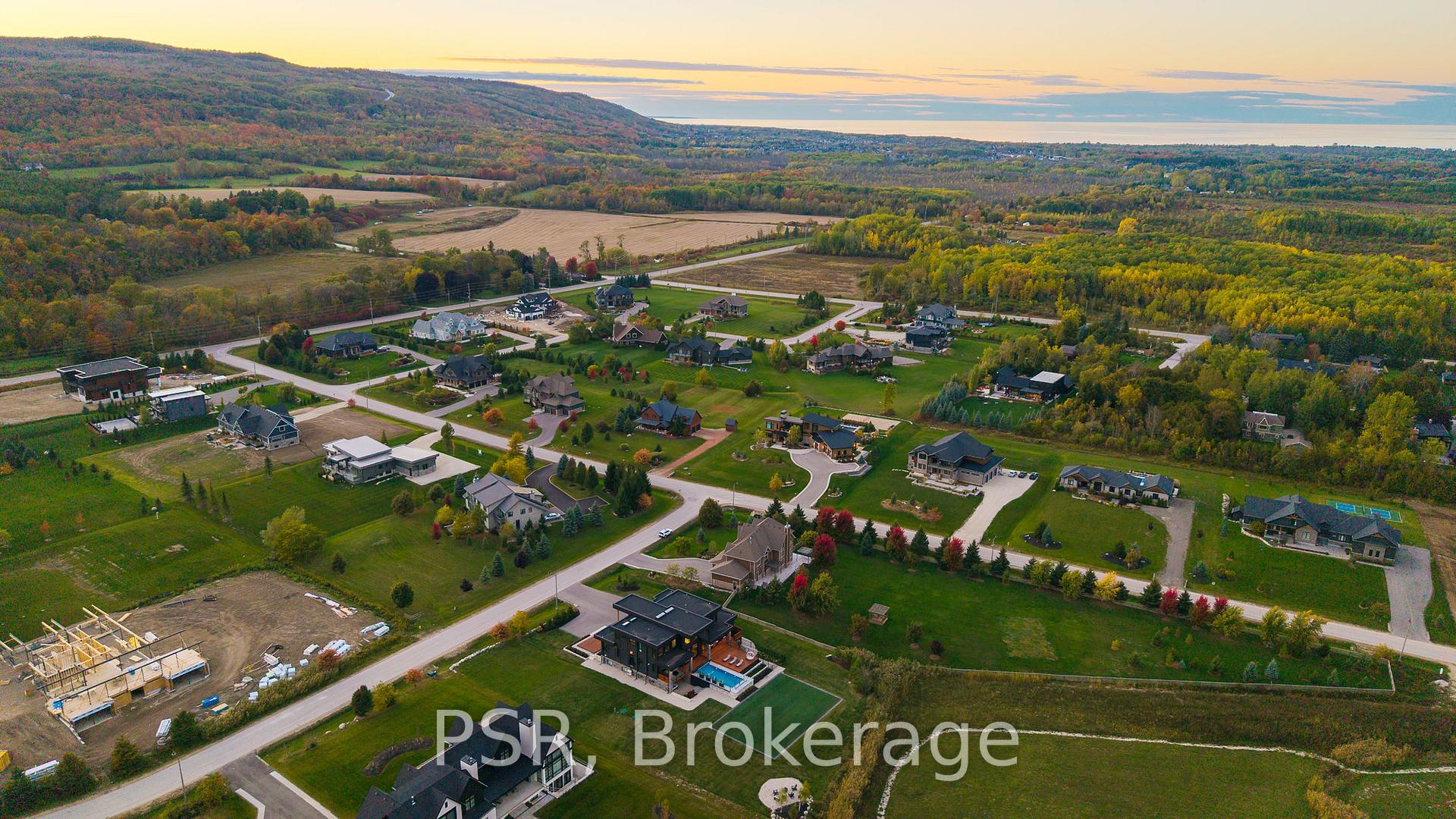 Photo 32 of 4 Raintree Court, Clearview, Rural Clearview — HOMEH