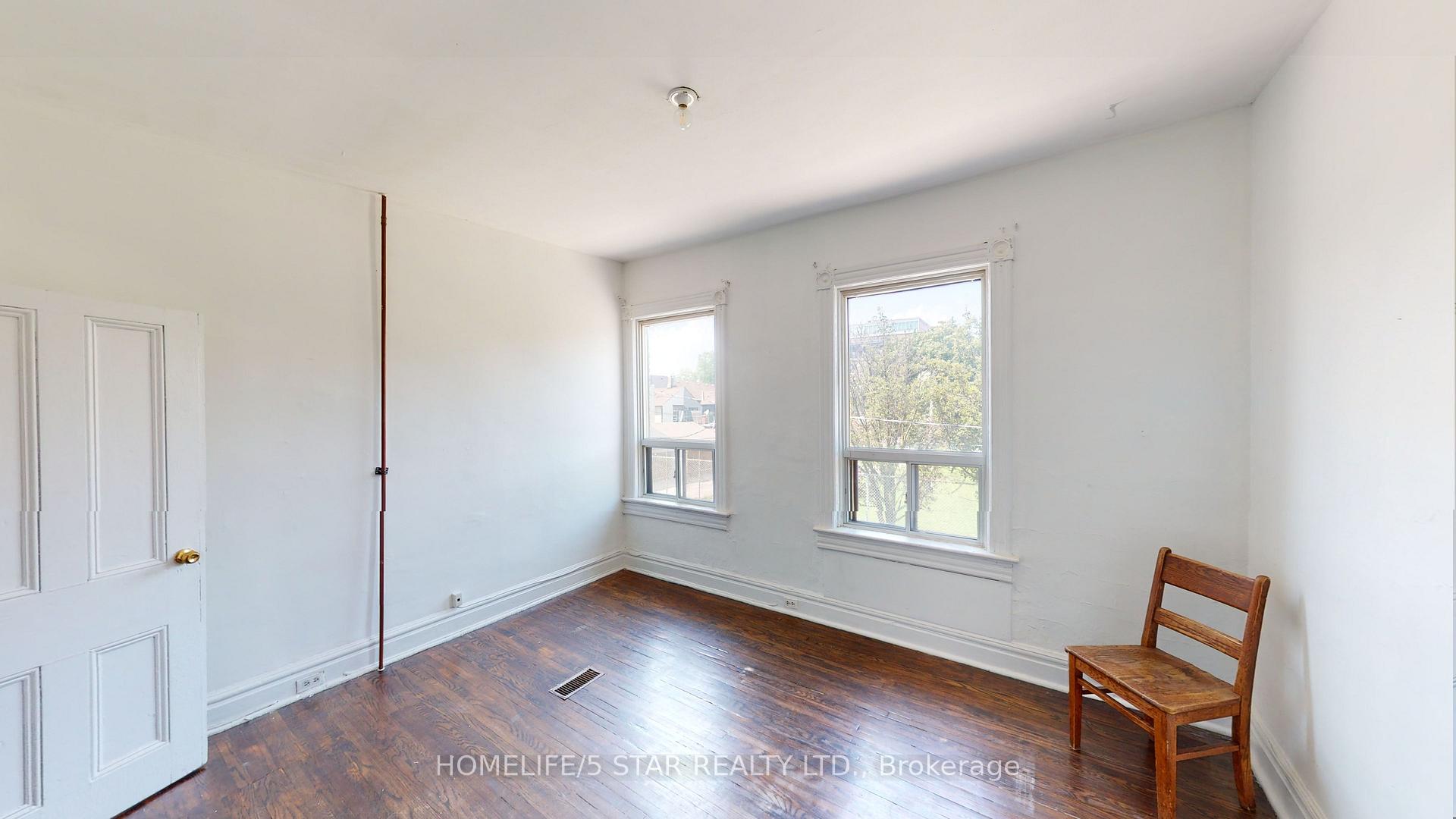 Photo 7 of Unit Apt 2, 39 Humbert Street, Toronto, Trinity-Bellwoods — HOMEH