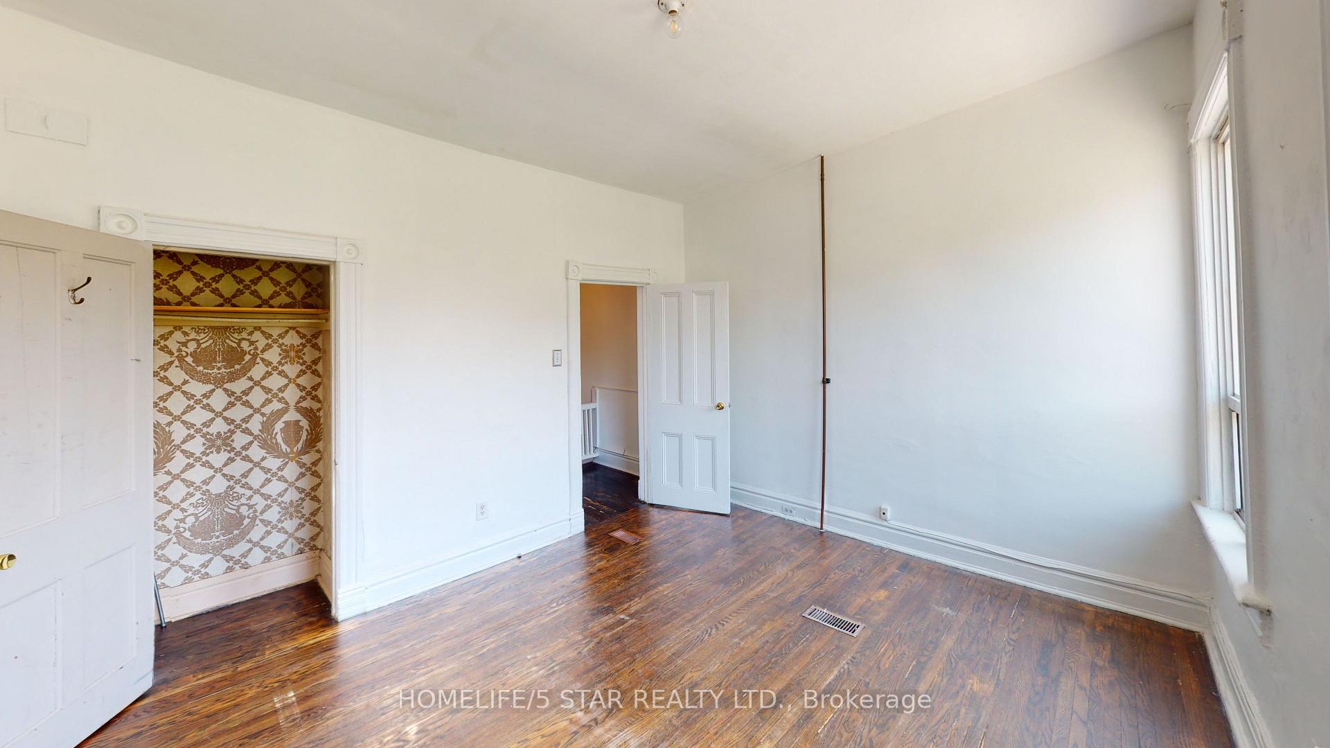 Photo 8 of Unit Apt 2, 39 Humbert Street, Toronto, Trinity-Bellwoods — HOMEH