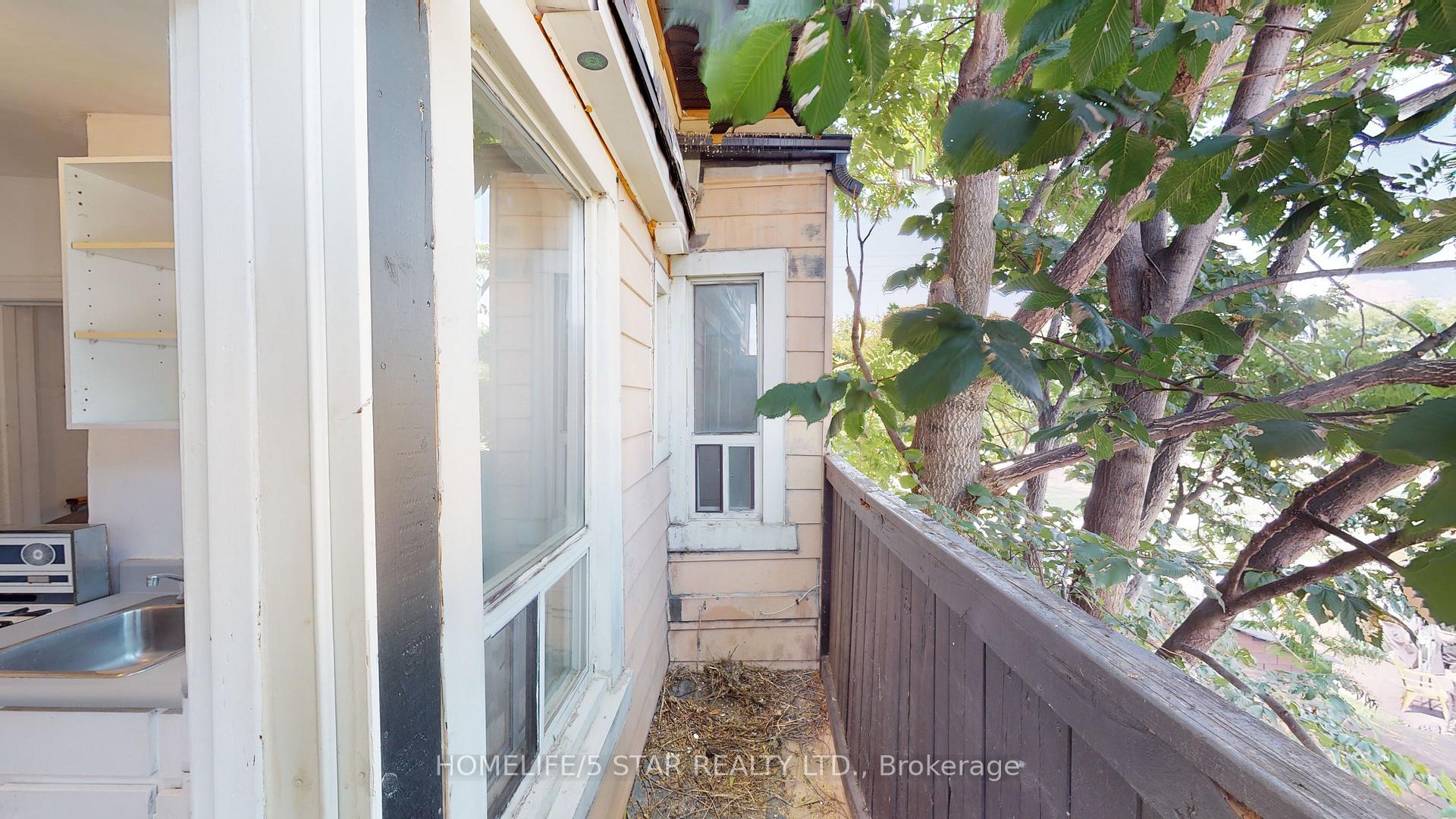 Photo 9 of Unit Apt 2, 39 Humbert Street, Toronto, Trinity-Bellwoods — HOMEH
