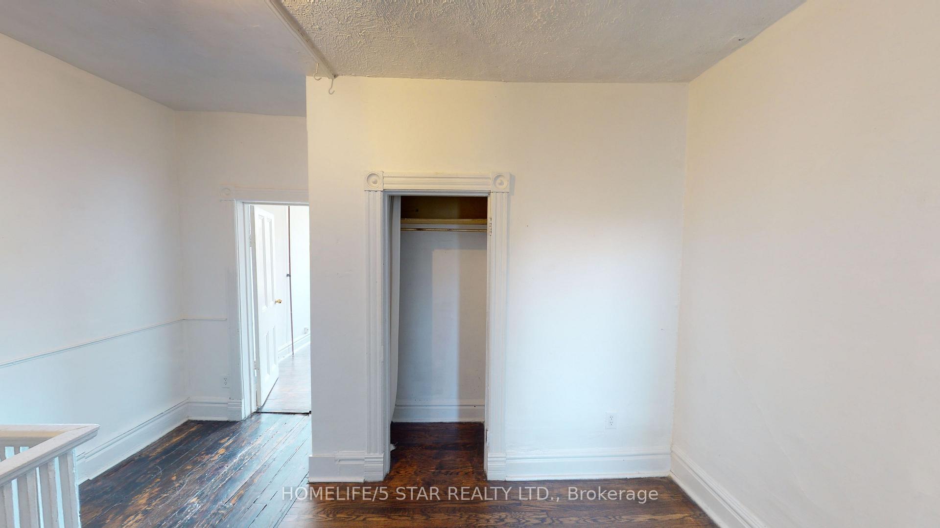 Photo 16 of Unit Apt 2, 39 Humbert Street, Toronto, Trinity-Bellwoods — HOMEH