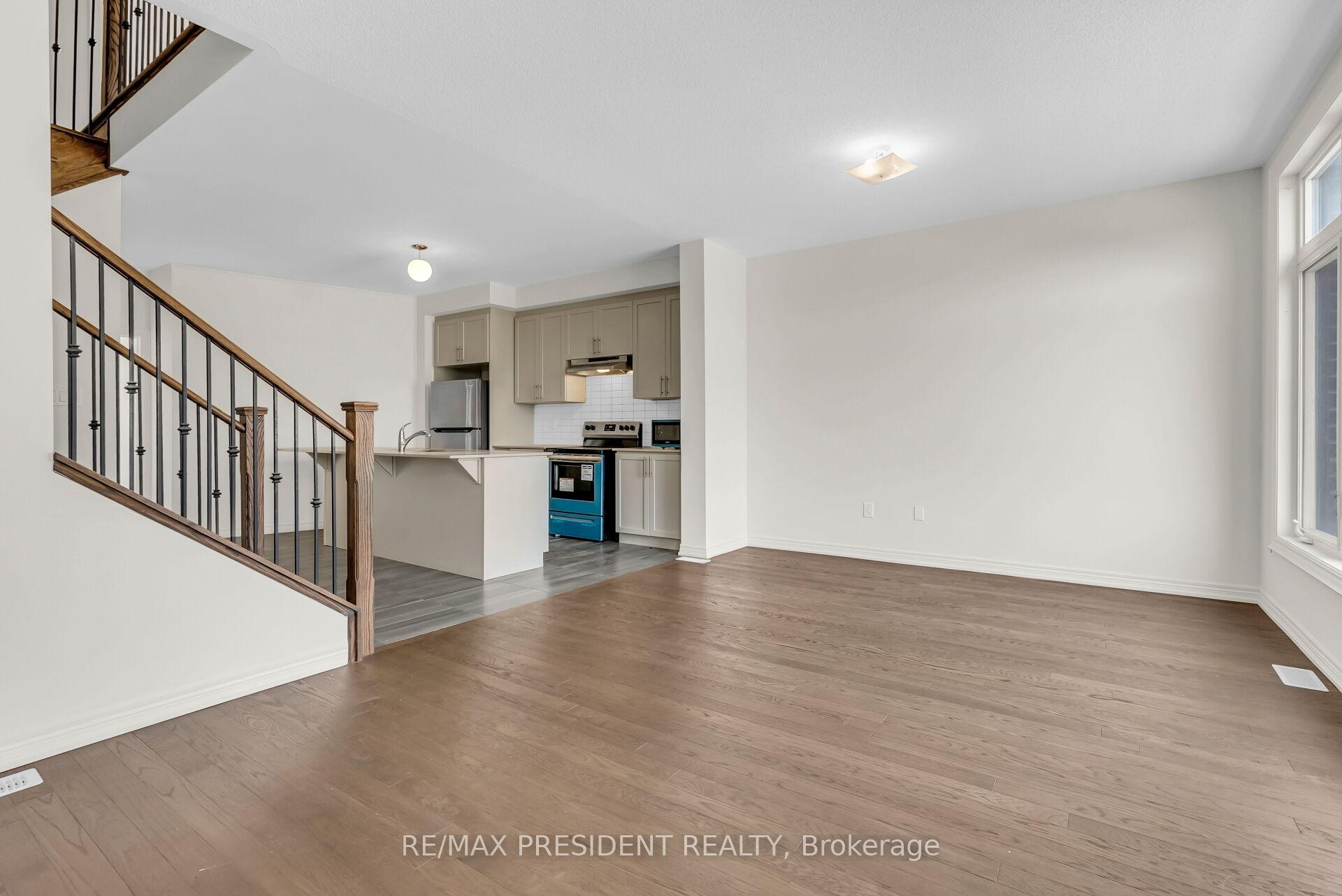 Photo 20 of 34 Queenpost Drive E, Brampton, Credit Valley — HOMEH