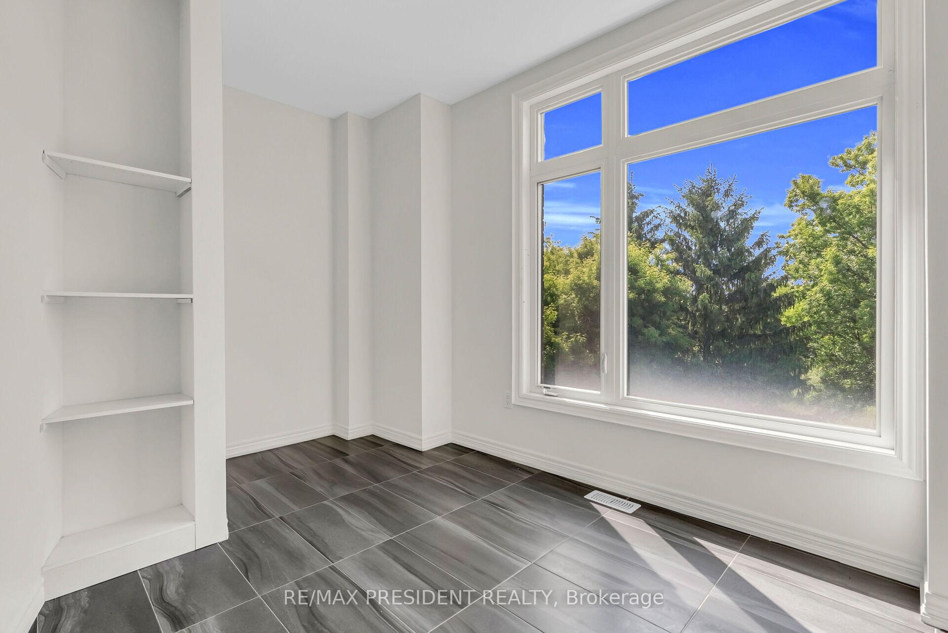 Photo 25 of 34 Queenpost Drive E, Brampton, Credit Valley — HOMEH