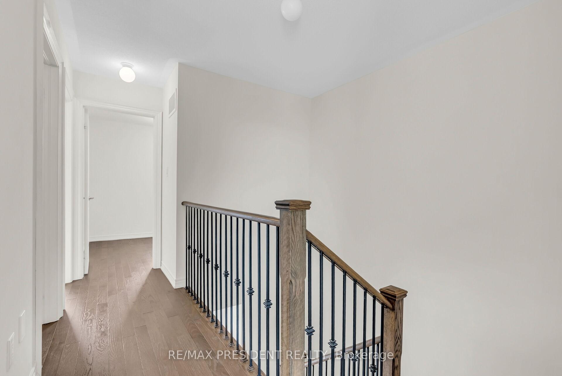 Photo 28 of 34 Queenpost Drive E, Brampton, Credit Valley — HOMEH
