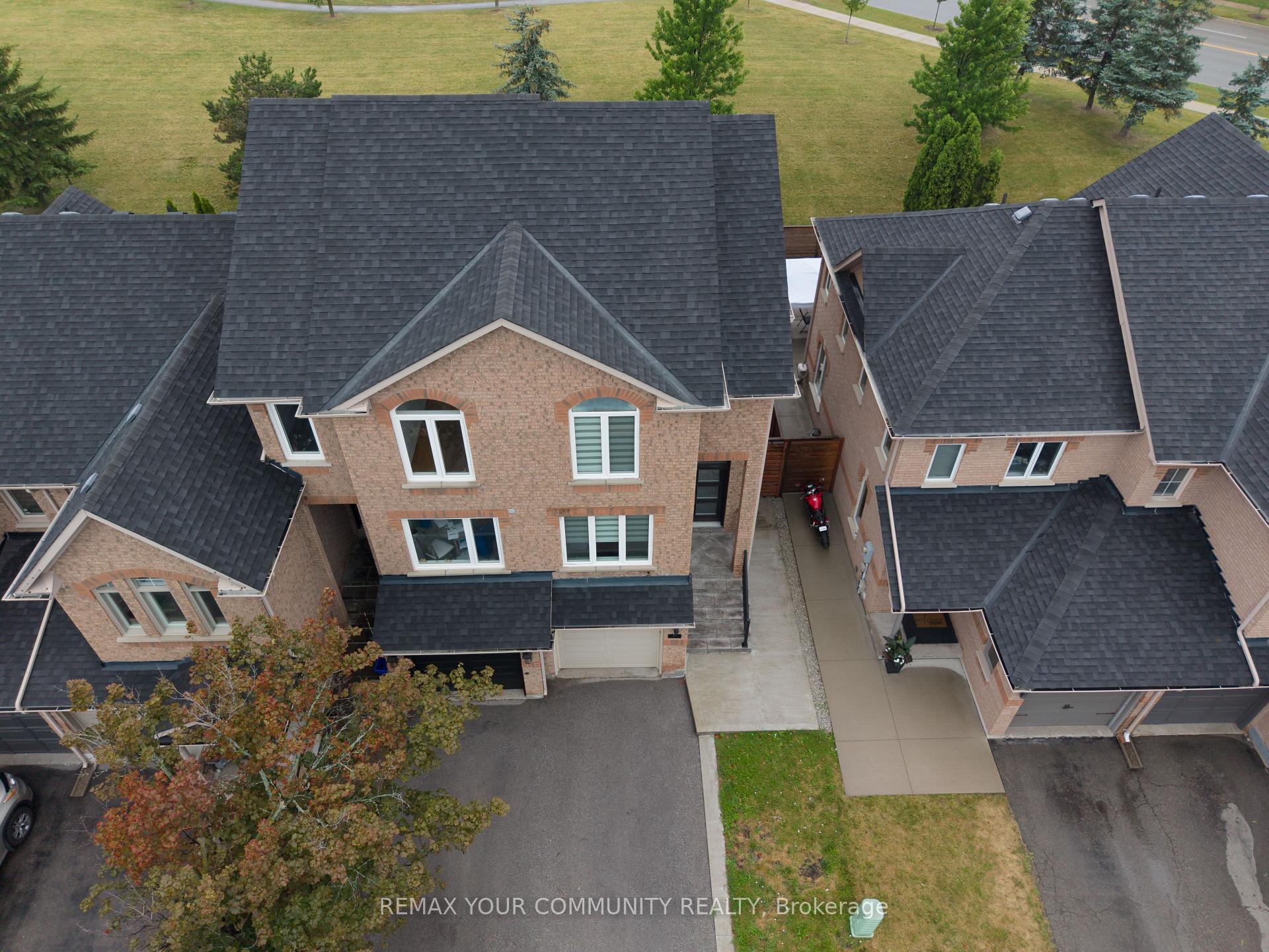 Photo 29 of 40 Tania Crescent, Vaughan, Maple — HOMEH