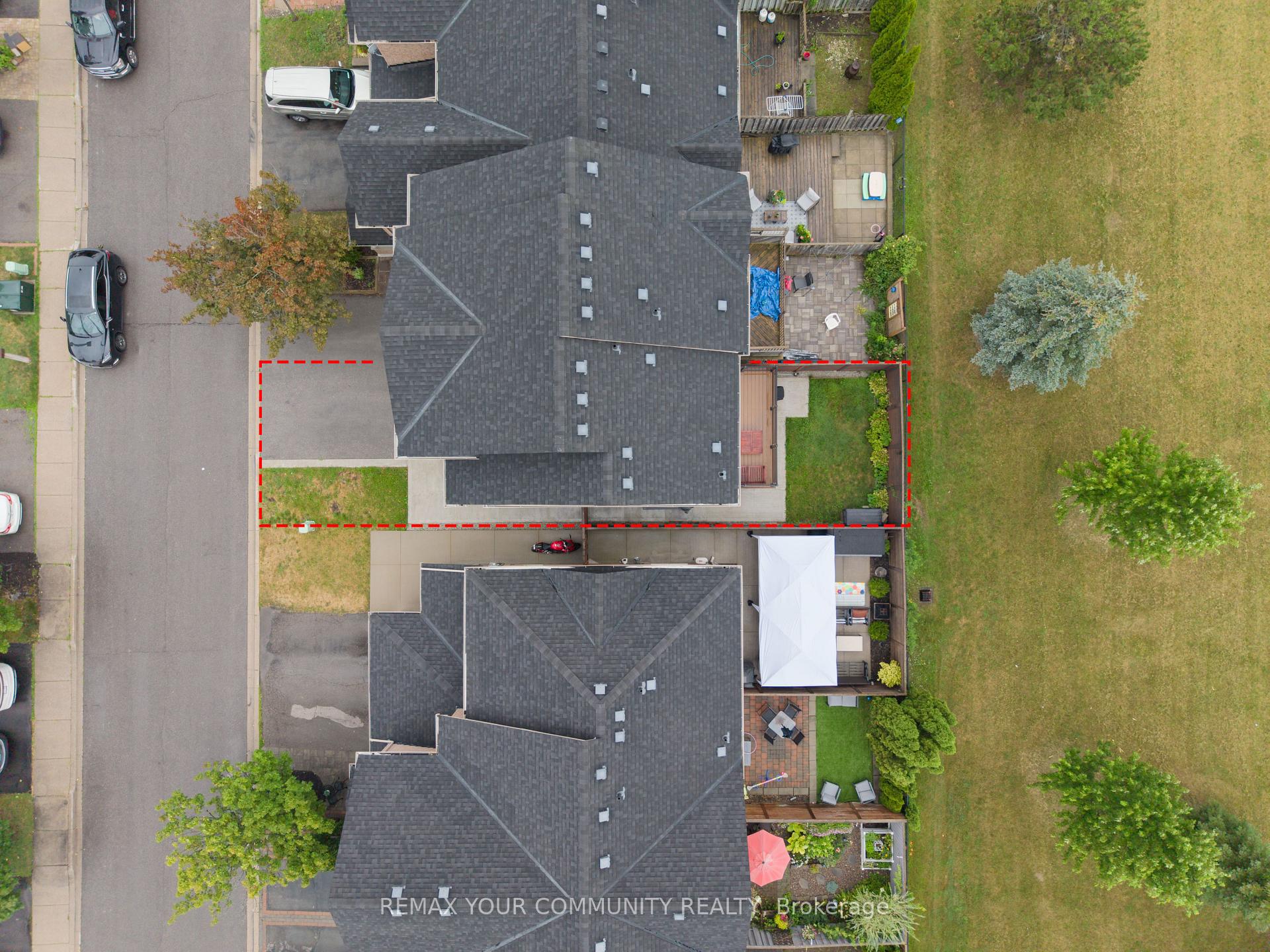 Photo 36 of 40 Tania Crescent, Vaughan, Maple — HOMEH