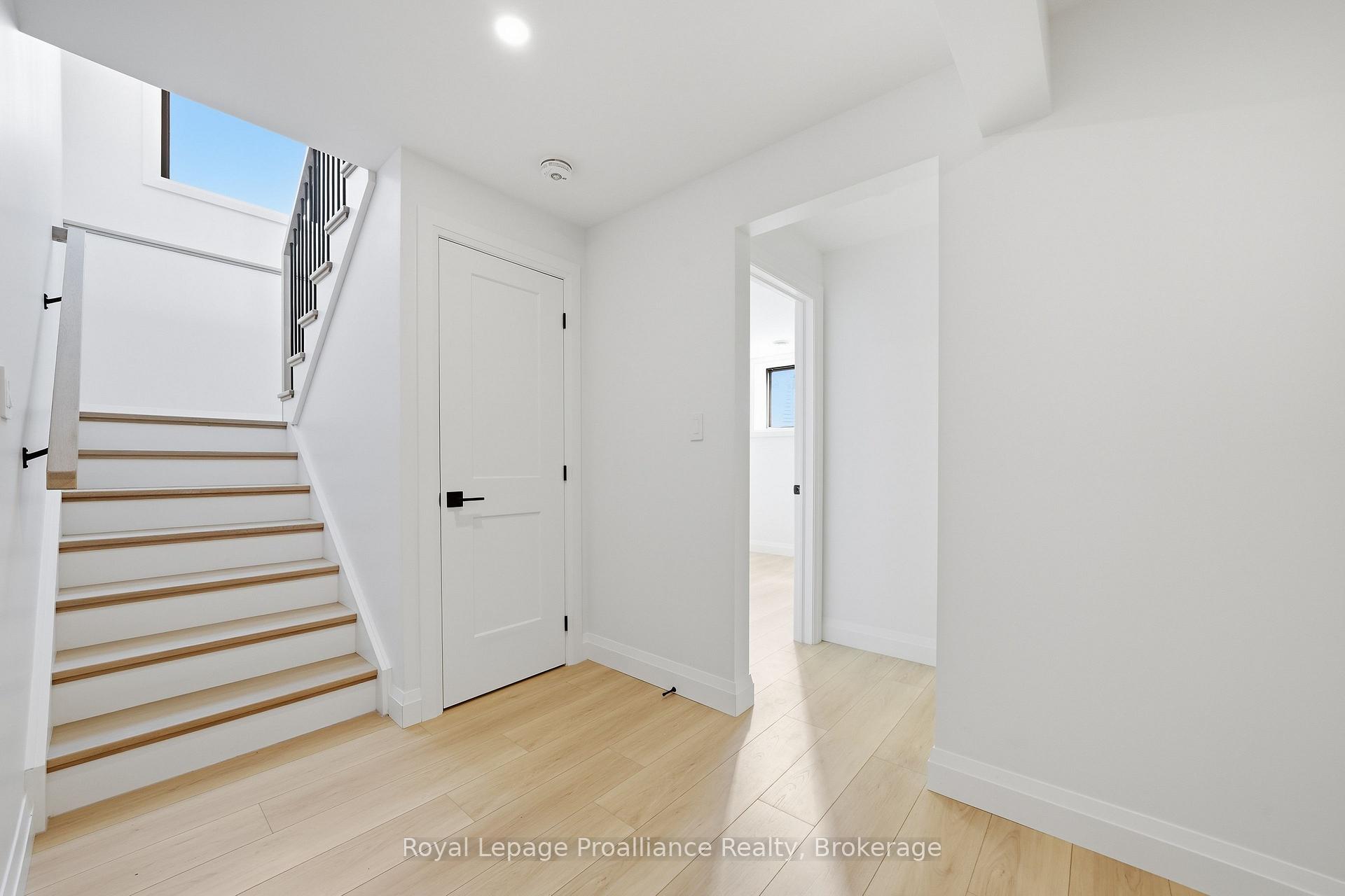 Photo 33 of 393 Michael's Way, Prince Edward County, Ameliasburg Ward — HOMEH