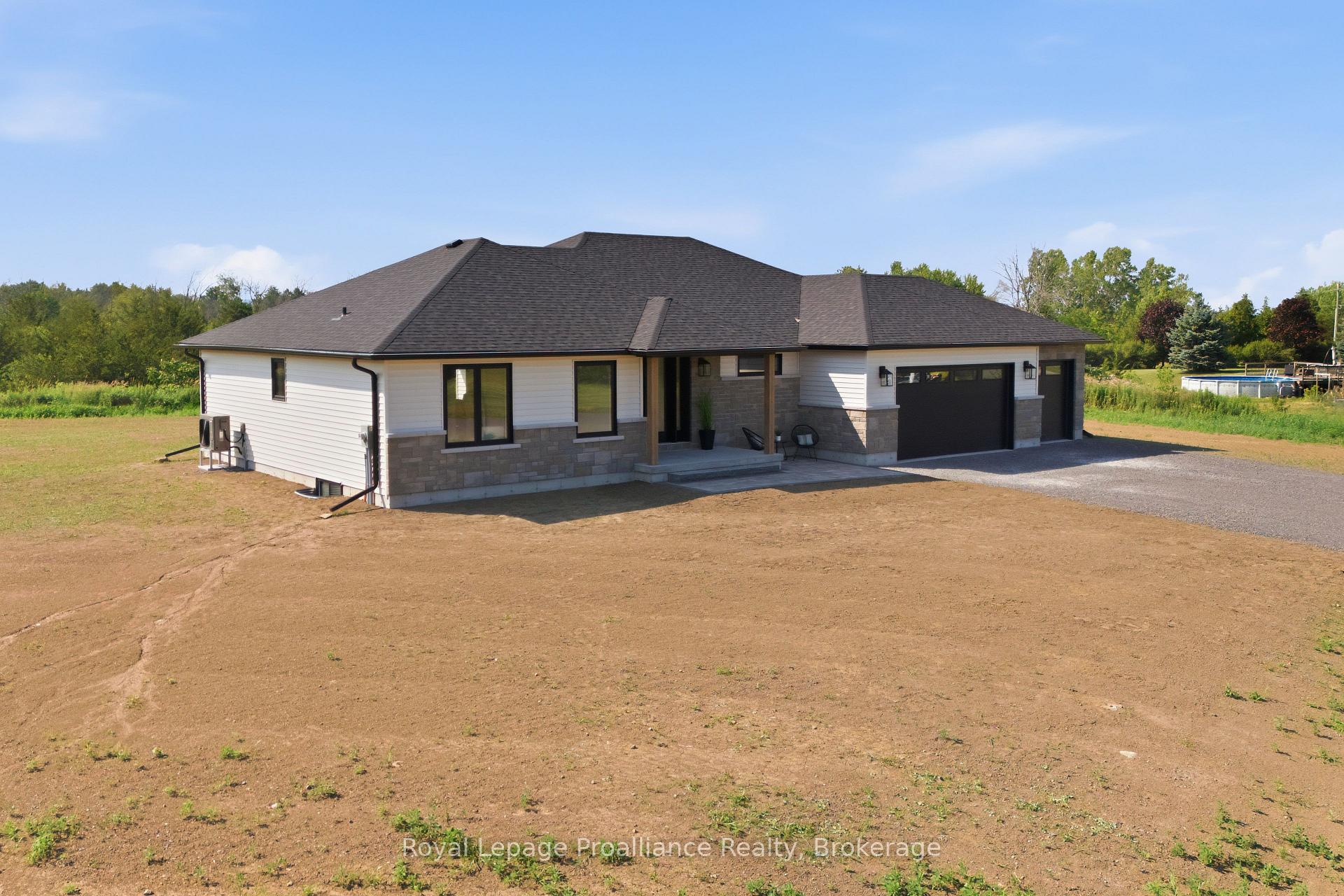 Photo 49 of 393 Michael's Way, Prince Edward County, Ameliasburg Ward — HOMEH