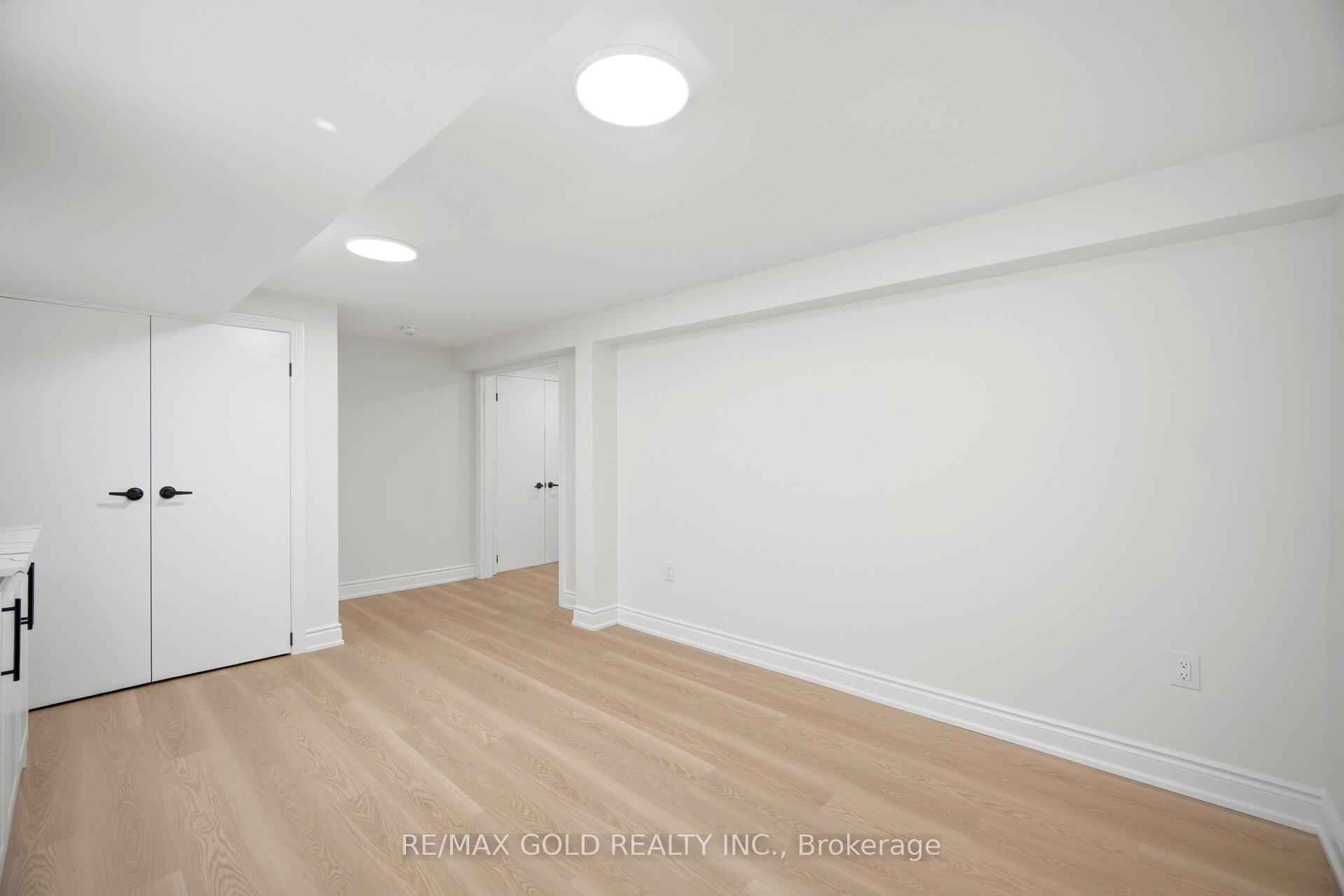 Photo 40 of 8 Athlone Avenue, Brampton, Avondale — HOMEH