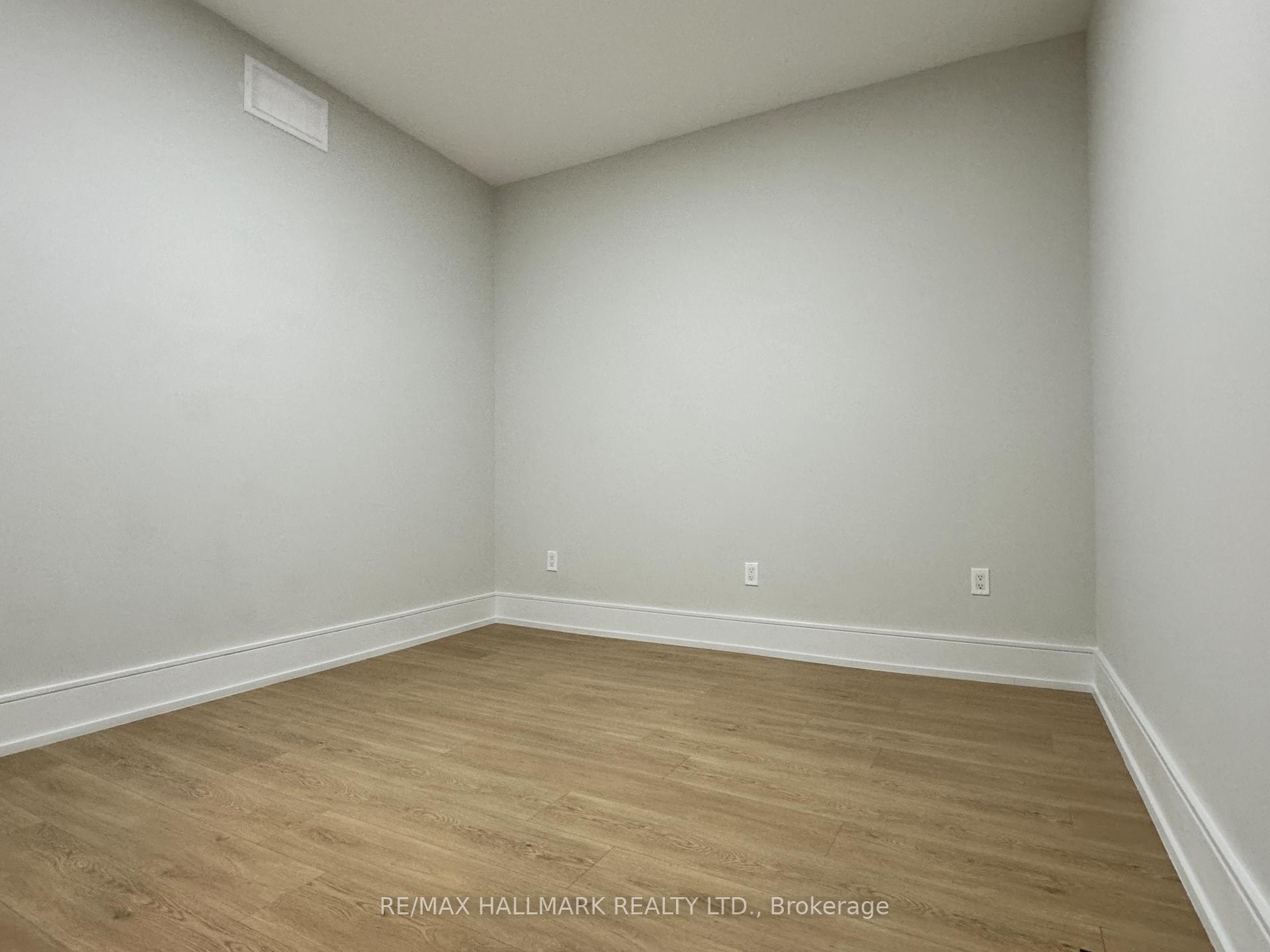 Photo 8 of Unit Upper, 116 Bellevue Avenue, Toronto, Kensington-Chinatown — HOMEH
