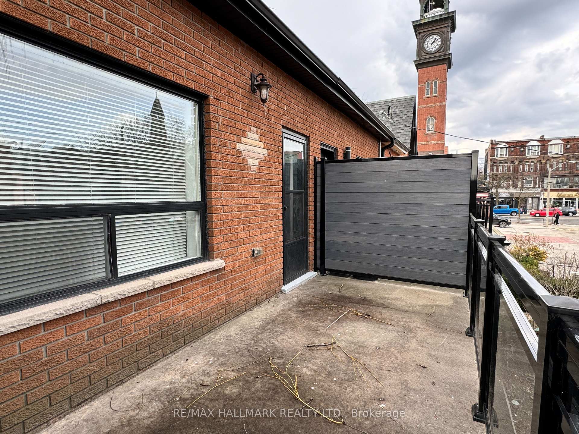 Photo 10 of Unit Upper, 116 Bellevue Avenue, Toronto, Kensington-Chinatown — HOMEH