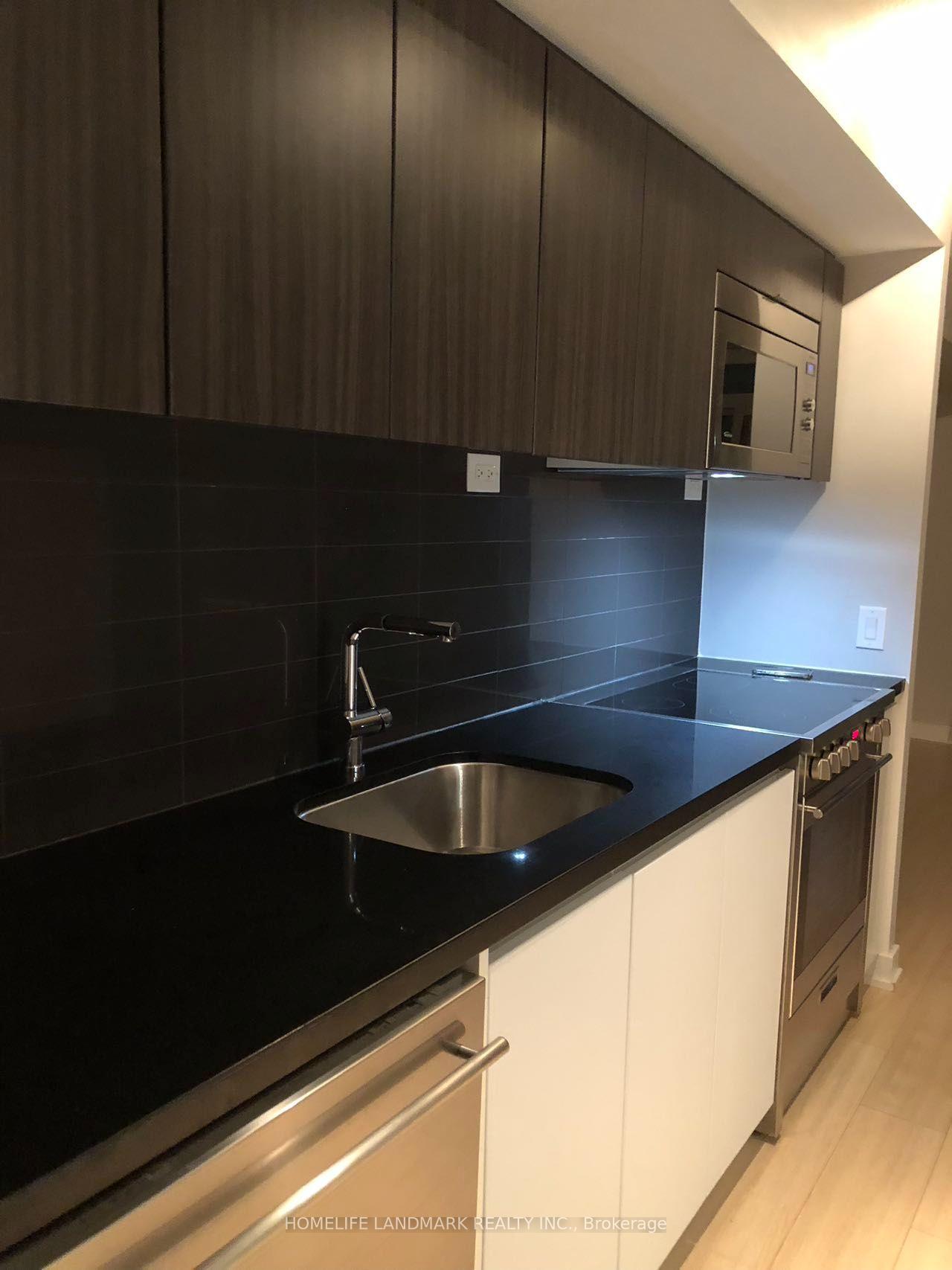 Photo 4 of Unit 2710, 75 Queens Wharf Road, Toronto, Waterfront Communities — HOMEH