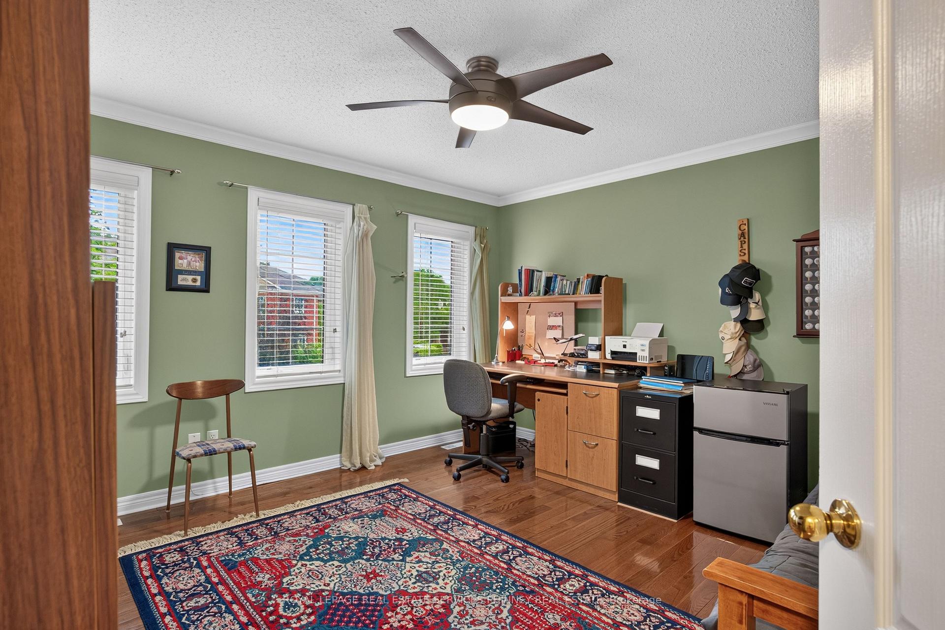 Photo 24 of 211 Creek Path Avenue, Oakville, Bronte — HOMEH