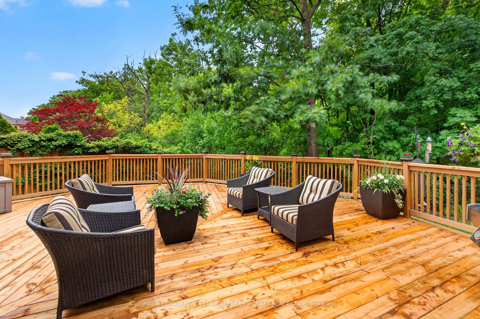 Photo 27 of 211 Creek Path Avenue, Oakville, Bronte — HOMEH