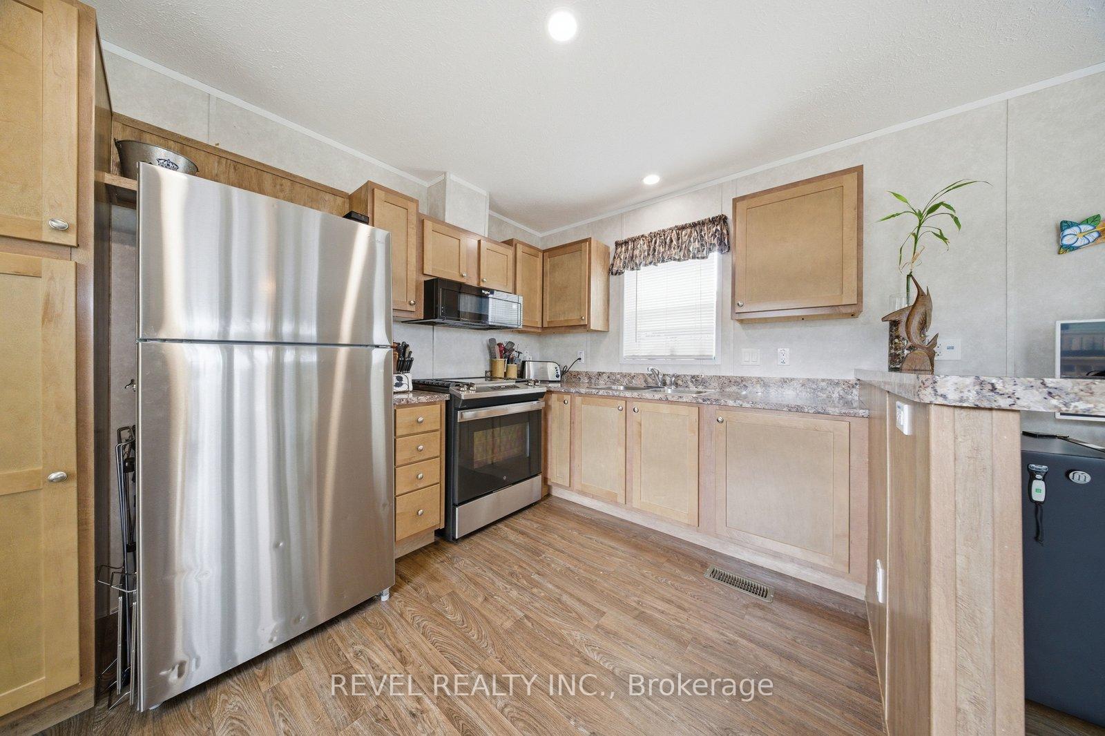 Photo 15 of Unit 614, 99 Fourth Concession Road, Brant, Burford — HOMEH