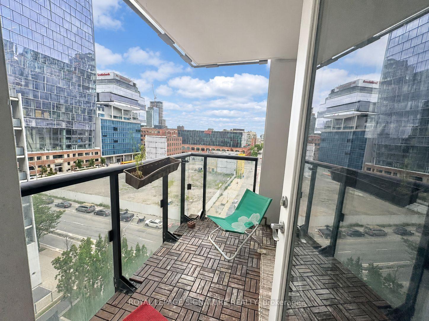 Photo 13 of Unit 903, 400 Adelaide Street E, Toronto, Moss Park — HOMEH