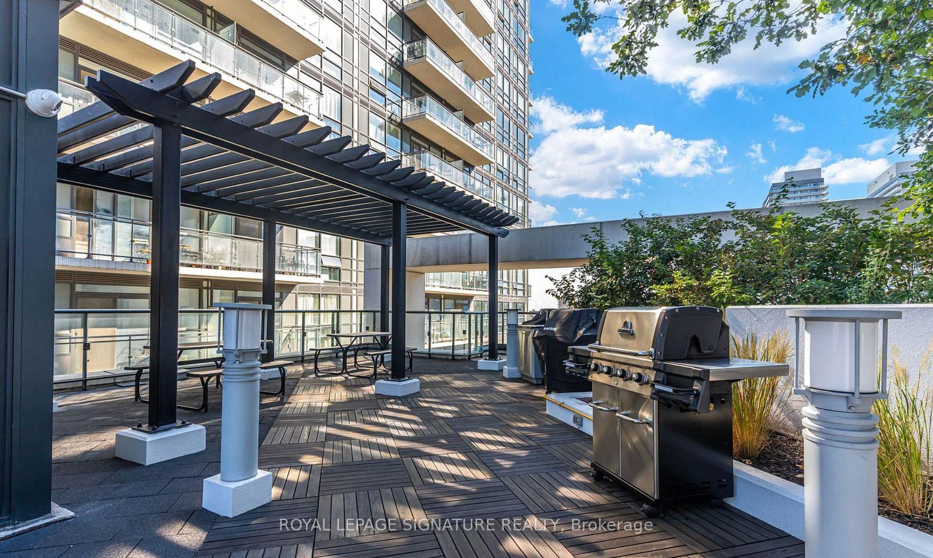 Photo 19 of Unit 903, 400 Adelaide Street E, Toronto, Moss Park — HOMEH