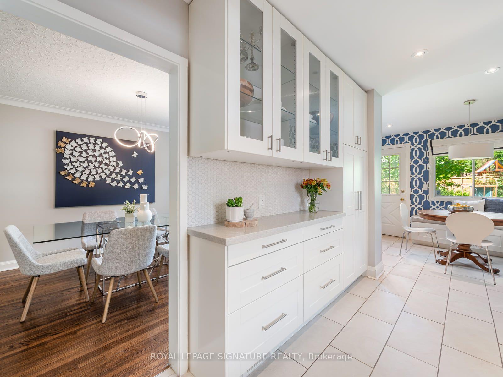 Photo 10 of 31 Brookview Drive, Toronto, Englemount-Lawrence — HOMEH
