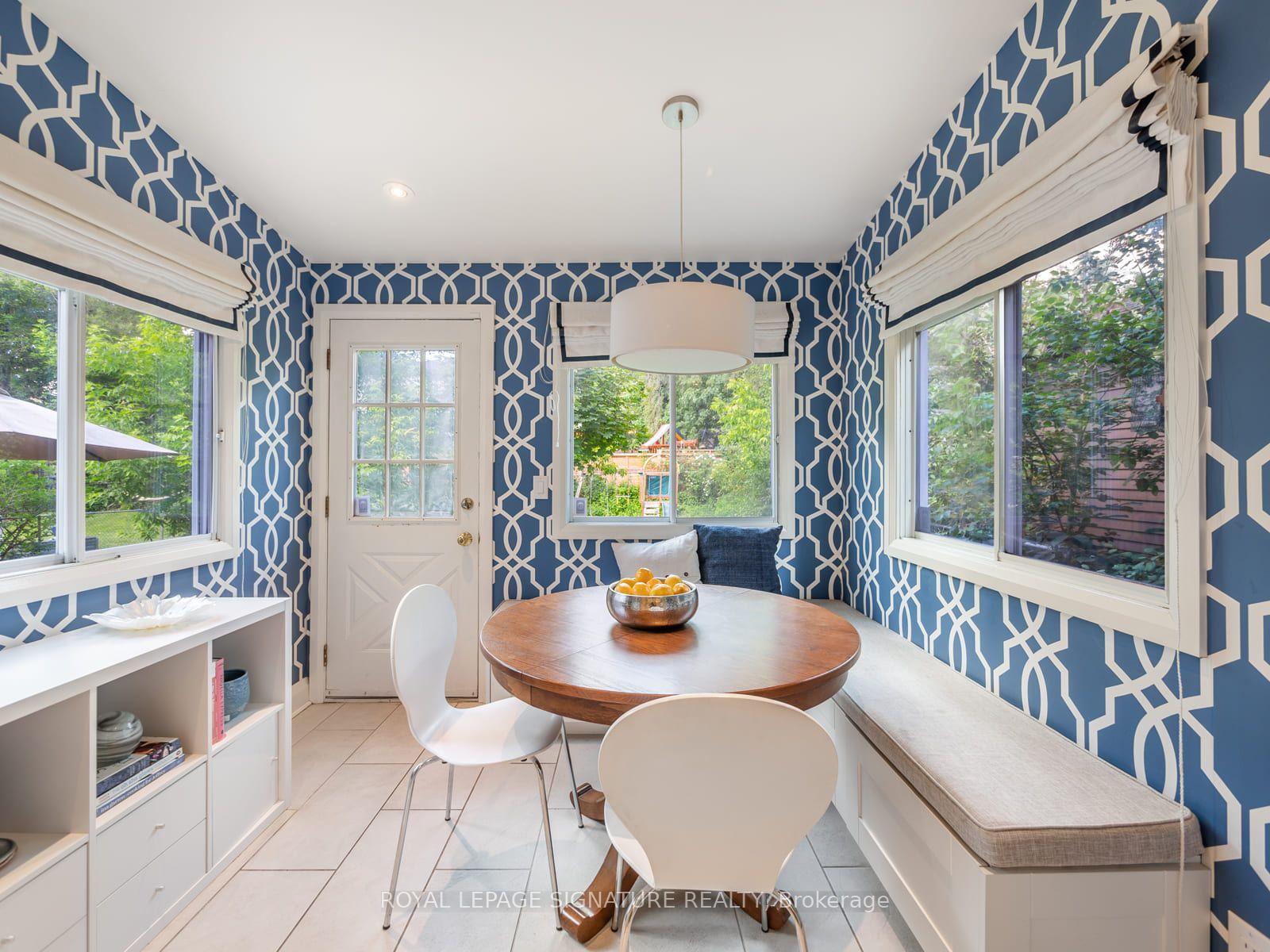 Photo 14 of 31 Brookview Drive, Toronto, Englemount-Lawrence — HOMEH