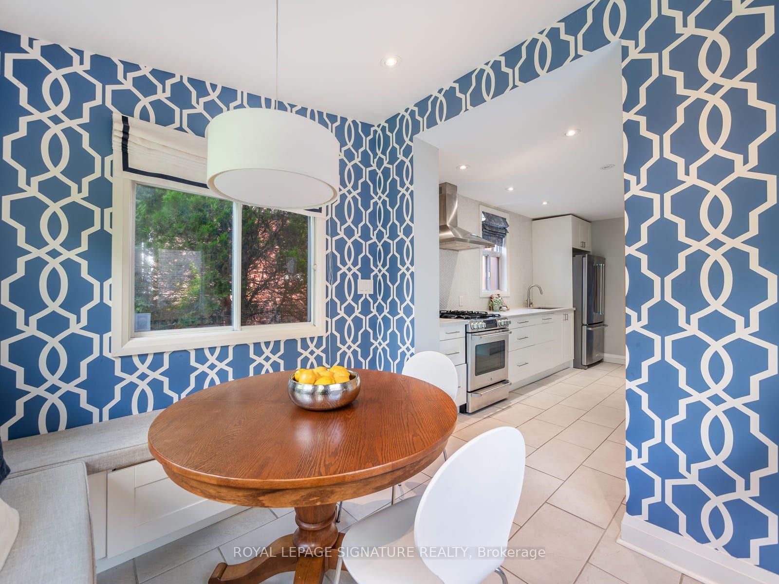 Photo 15 of 31 Brookview Drive, Toronto, Englemount-Lawrence — HOMEH
