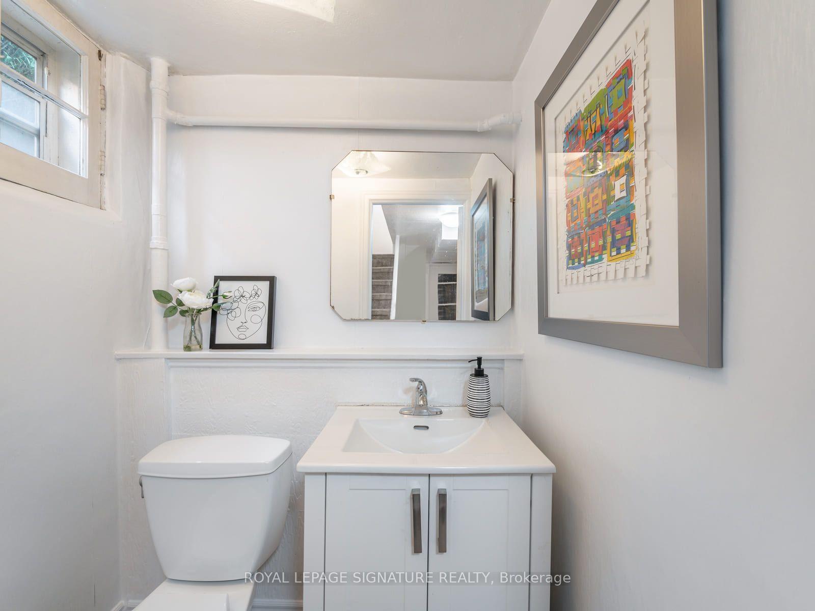 Photo 33 of 31 Brookview Drive, Toronto, Englemount-Lawrence — HOMEH