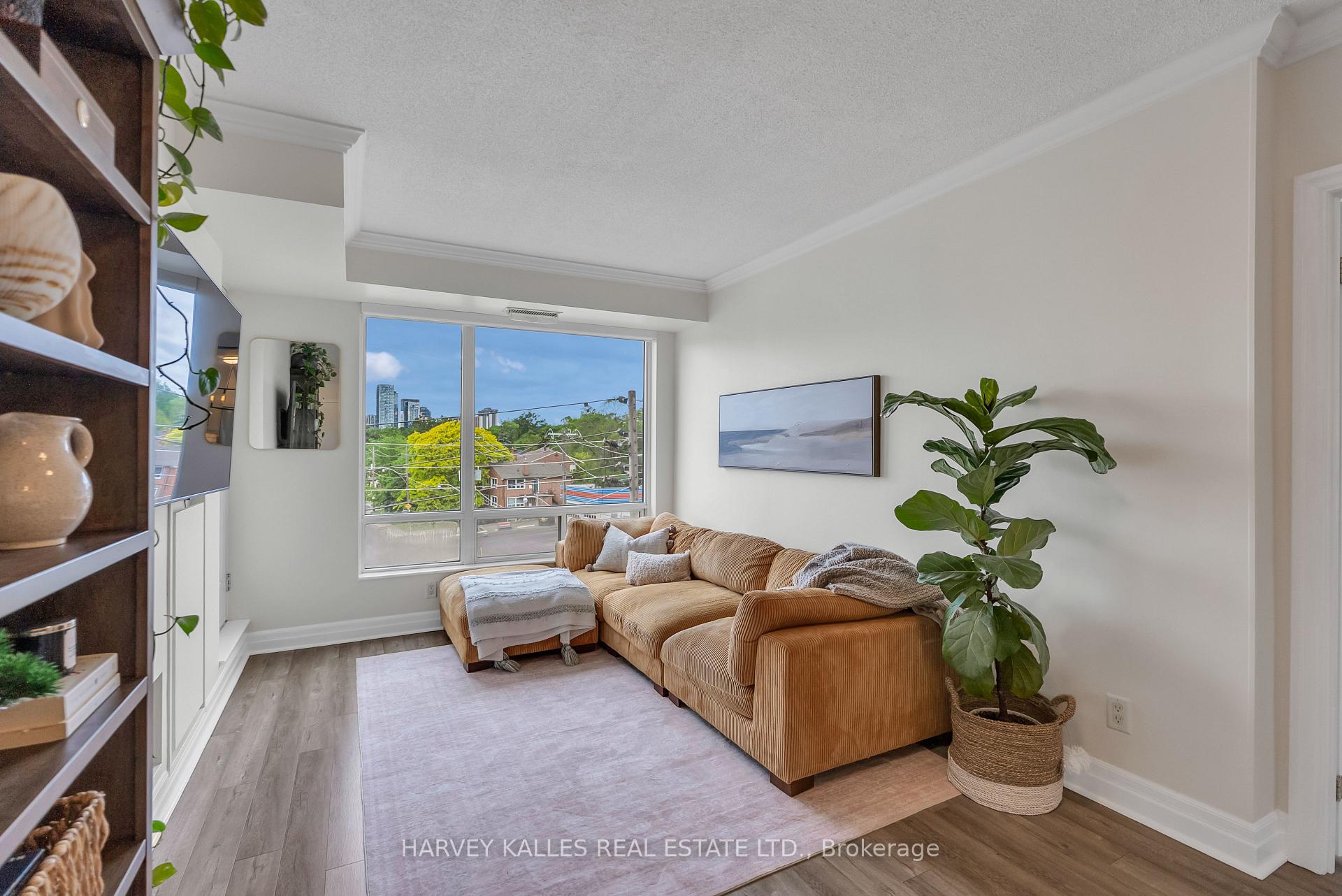 Photo 6 of Unit 505, 1801 Bayview Avenue, Toronto, Leaside — HOMEH
