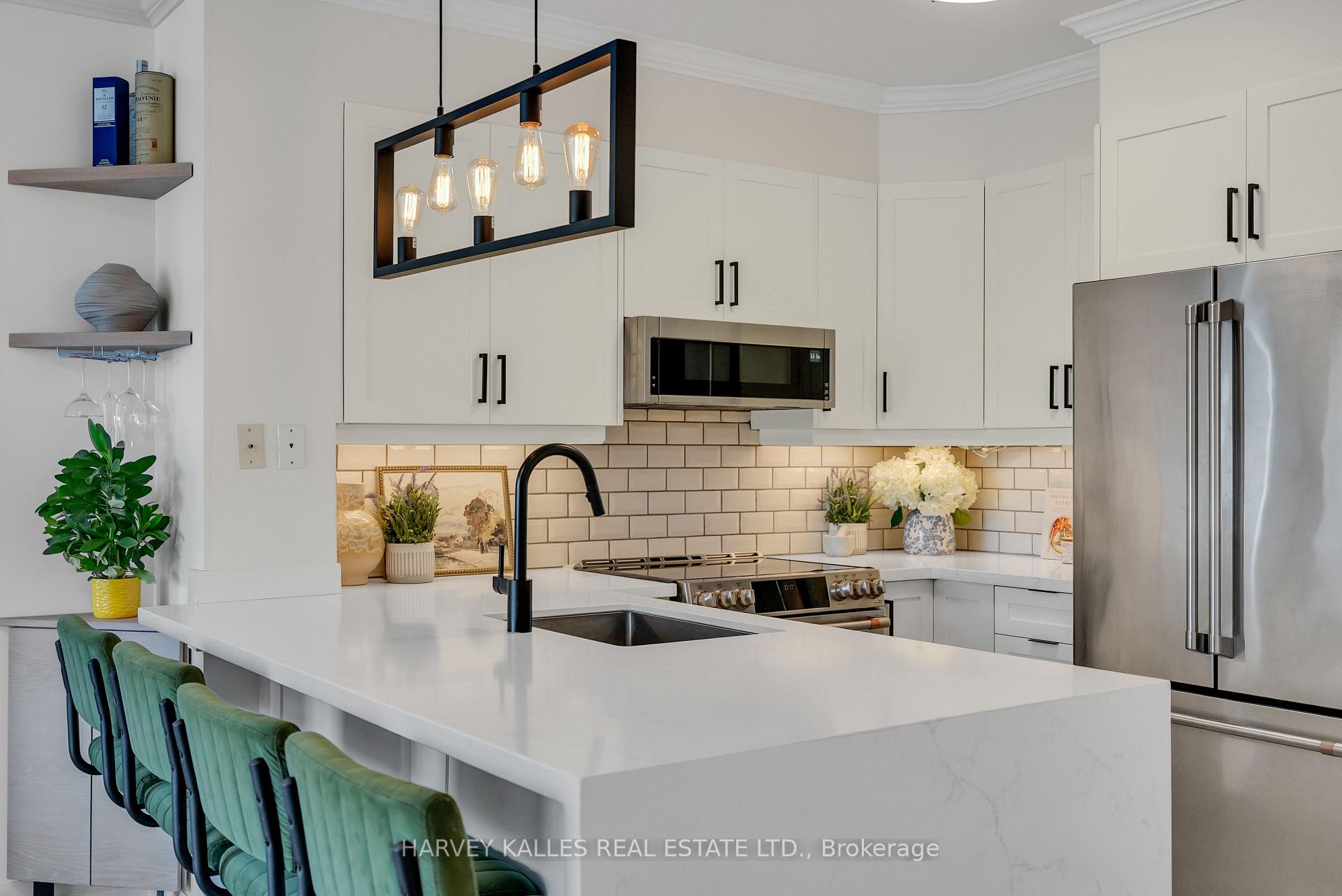 Photo 16 of Unit 505, 1801 Bayview Avenue, Toronto, Leaside — HOMEH