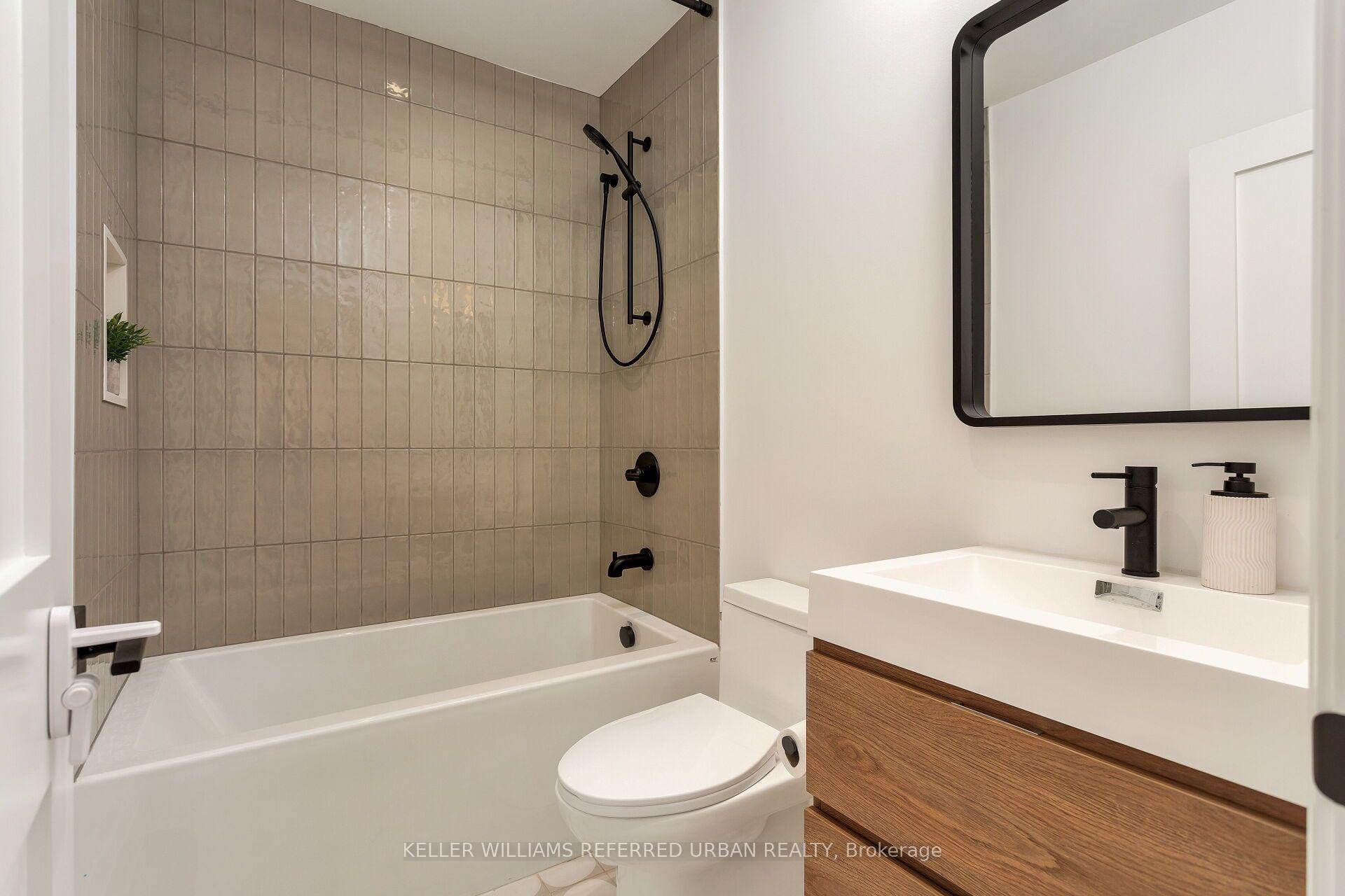 Photo 39 of 25 Delma Drive, Etobicoke, Alderwood — HOMEH