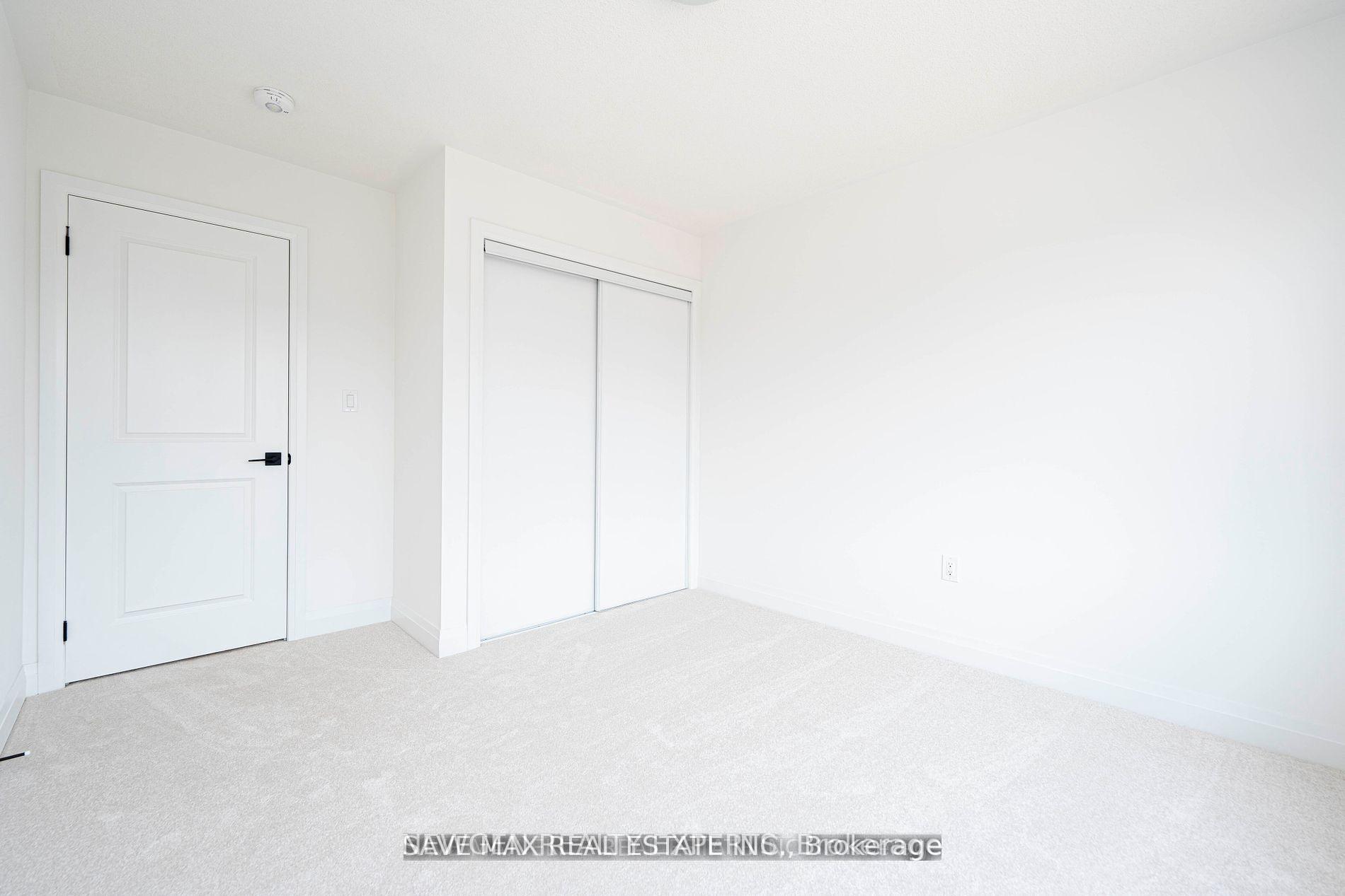 Photo 7 of 74 Windtree Way, Halton Hills, Georgetown — HOMEH