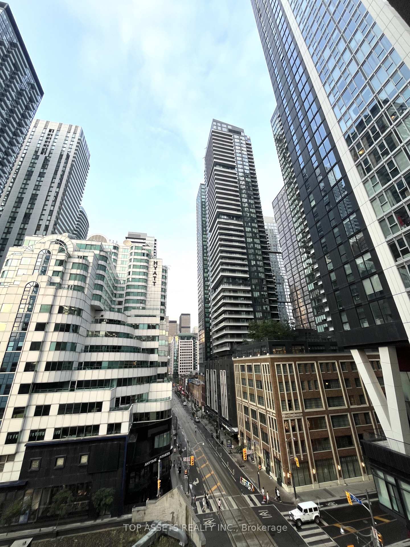 Photo 12 of Unit 608, 400 King Street W, Toronto, Waterfront Communities — HOMEH