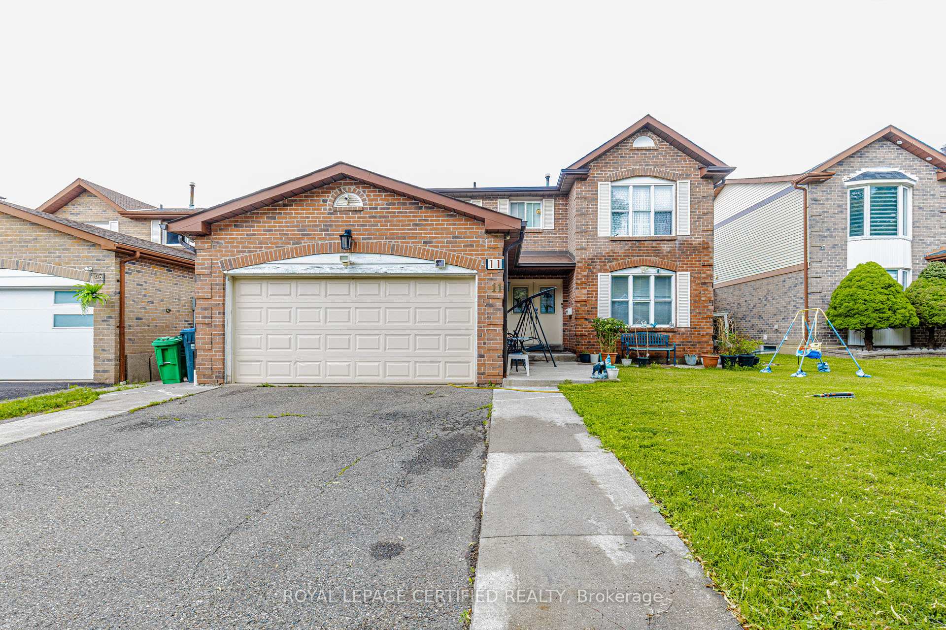 Photo 1 of 11 Pearson Road, Brampton, Fletcher's West — HOMEH